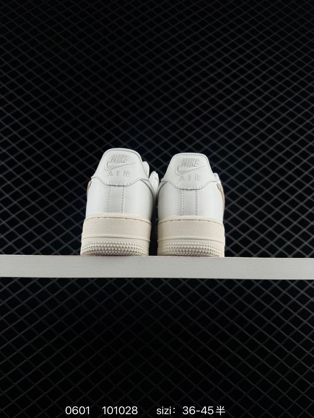 Nike Air Force 1’07 - 图片 5