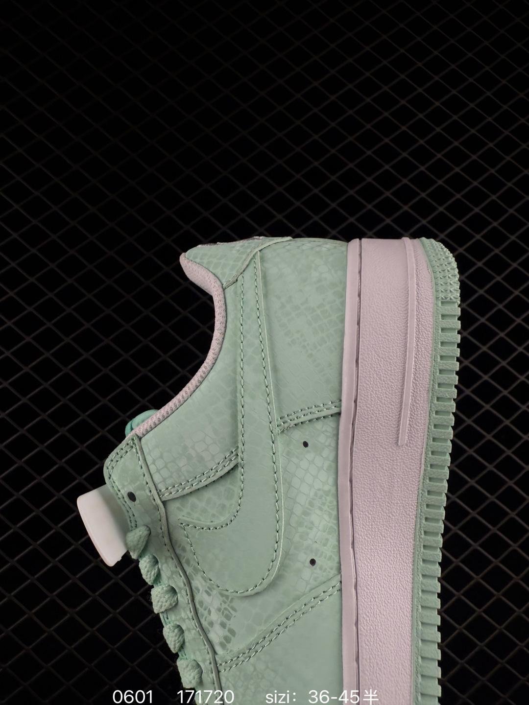 Nike AIR FORCE 1’07 - 图片 8