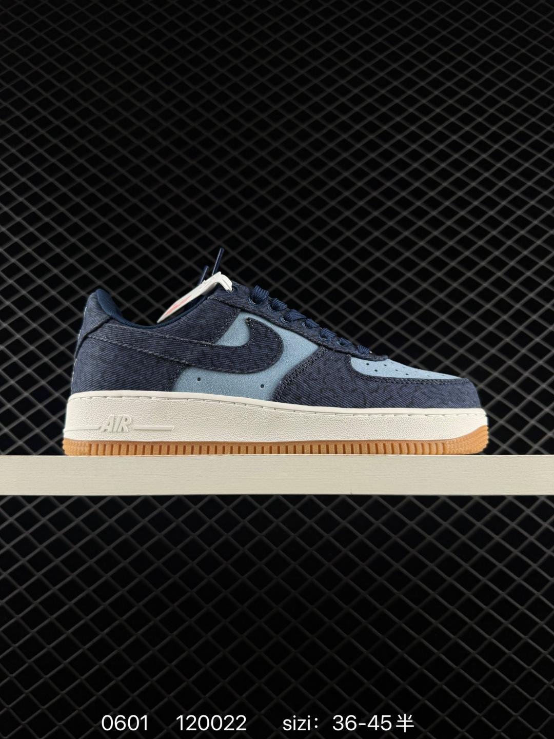 NIKE AIR FORCE 1‘07 LV8 - 图片 2