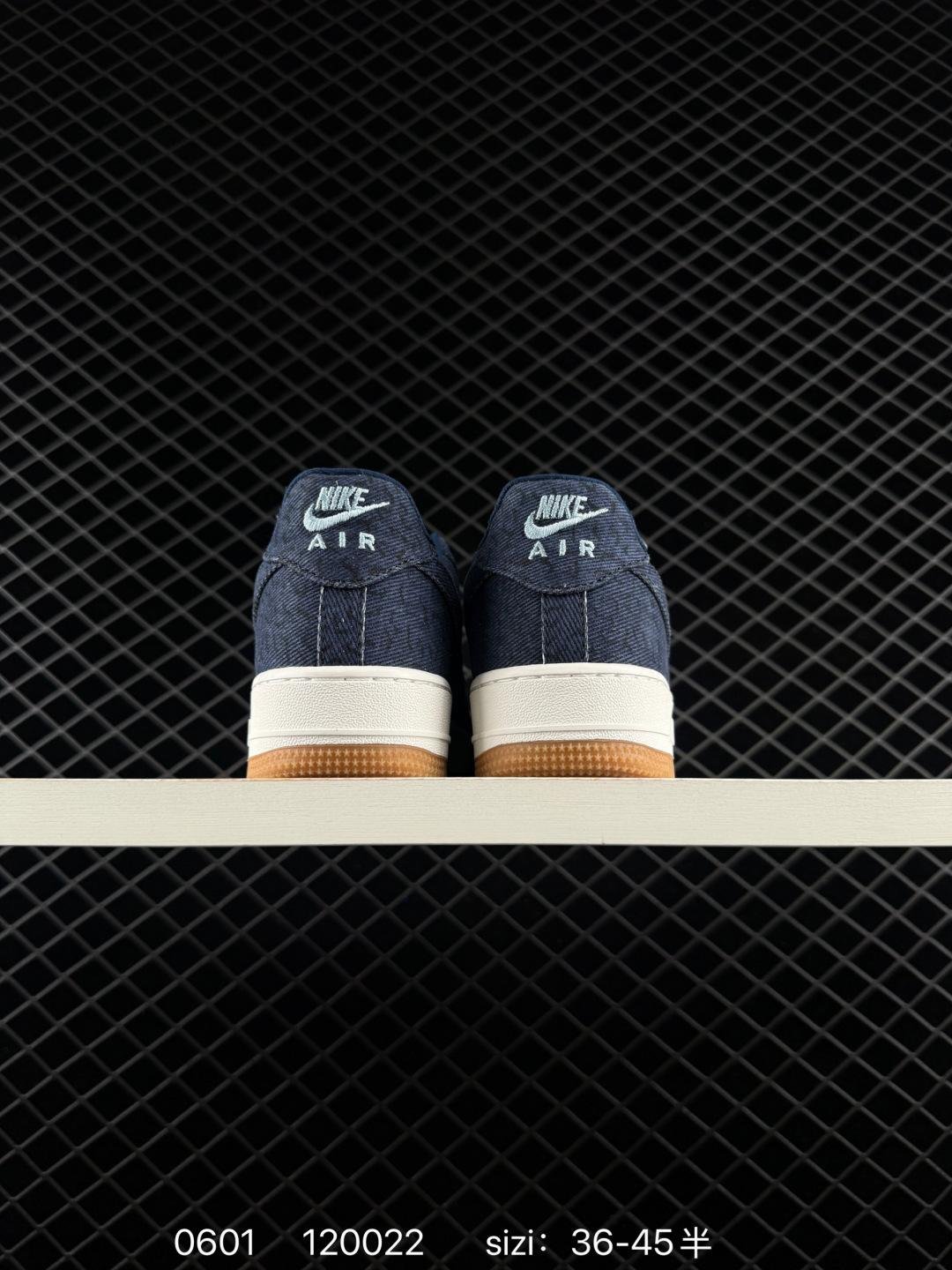 NIKE AIR FORCE 1‘07 LV8 - 图片 5