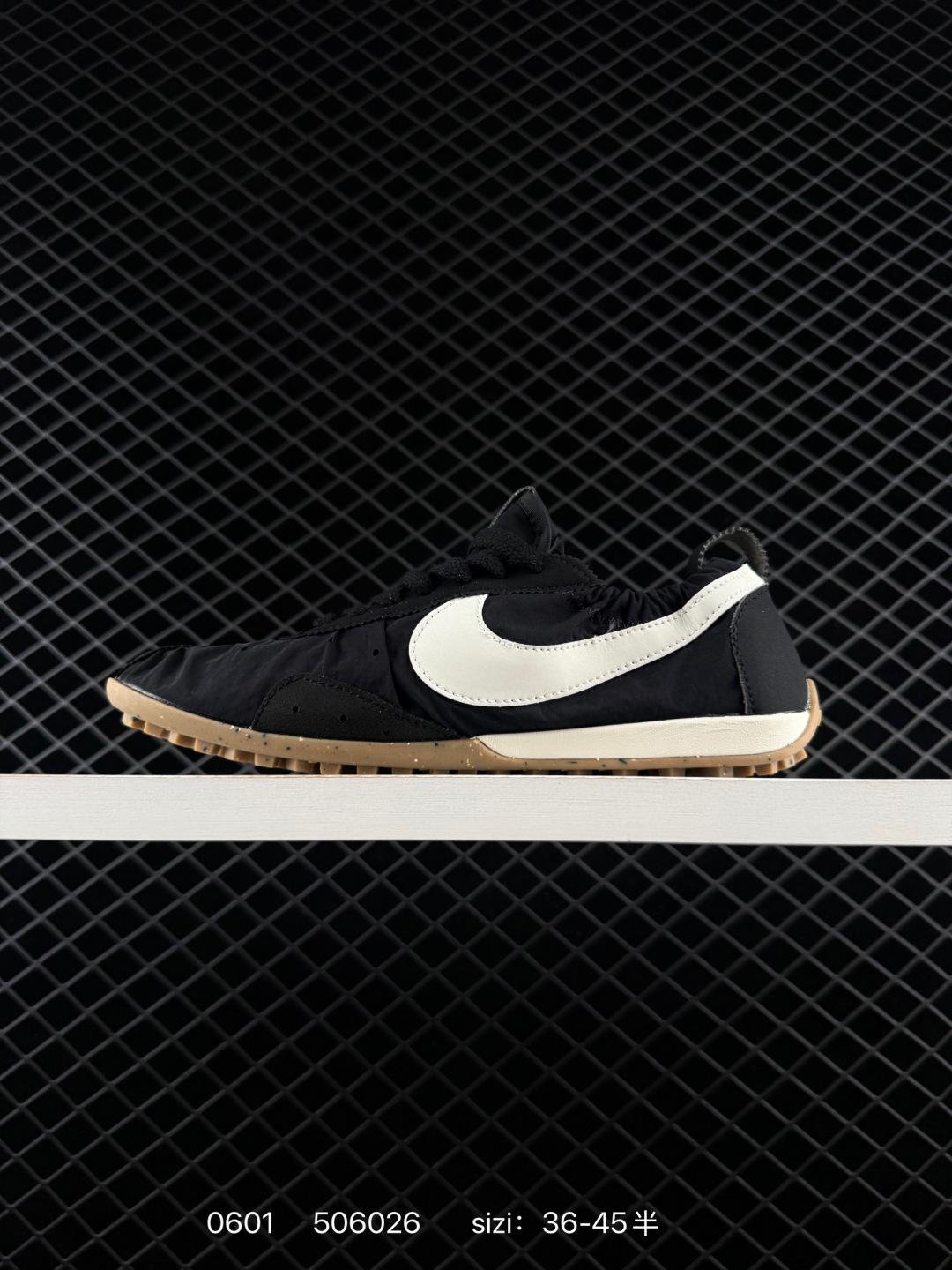 Jacquemus x Nike Jacumoon - 图片 3