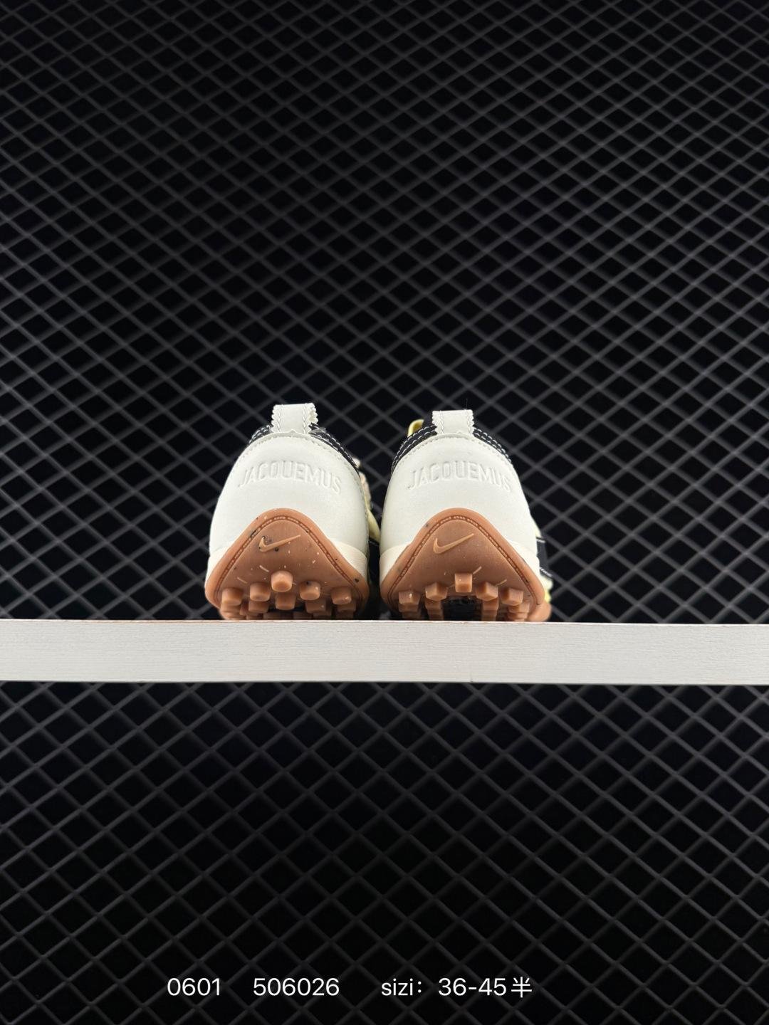 Jacquemus x Nike Jacumoon - 图片 5