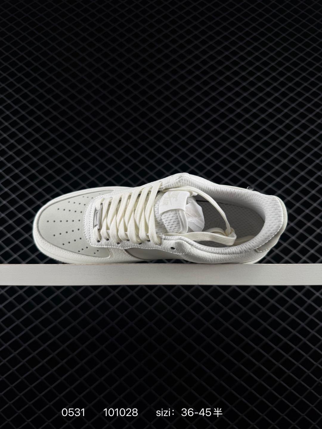 NIKE AIR FORCE 1‘07 LV8 - 图片 4