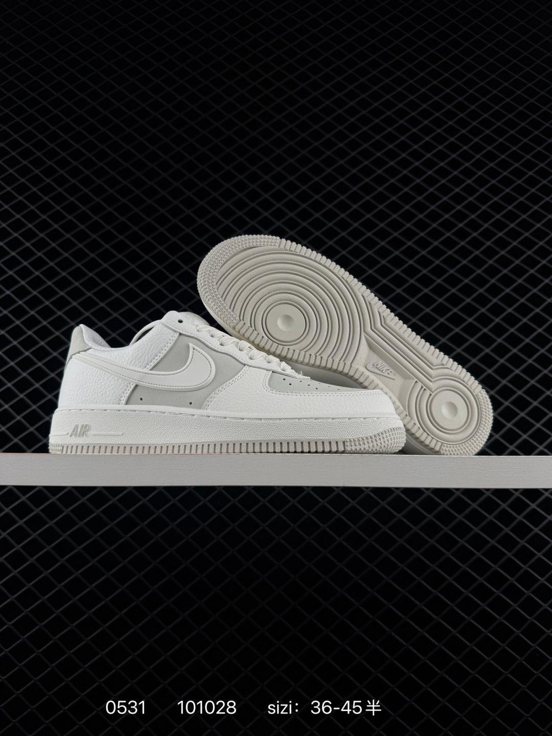 NIKE AIR FORCE 1‘07 LV8