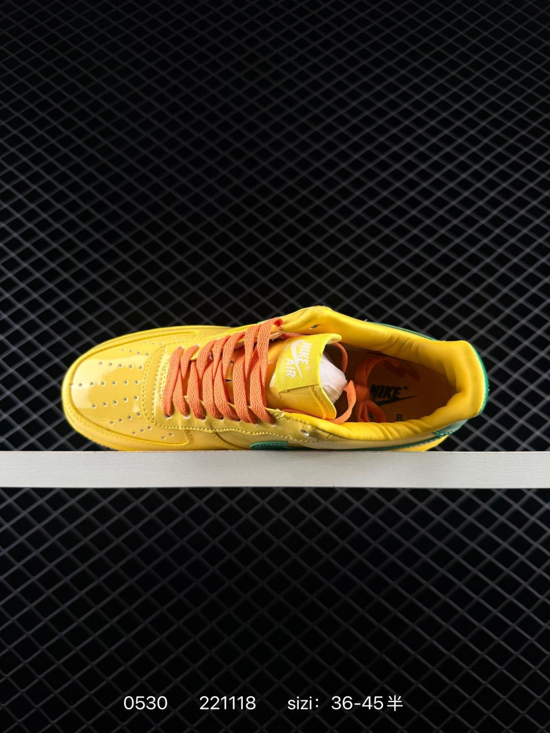 NIKE AIR FORCE 1‘07 LV8 - 图片 4