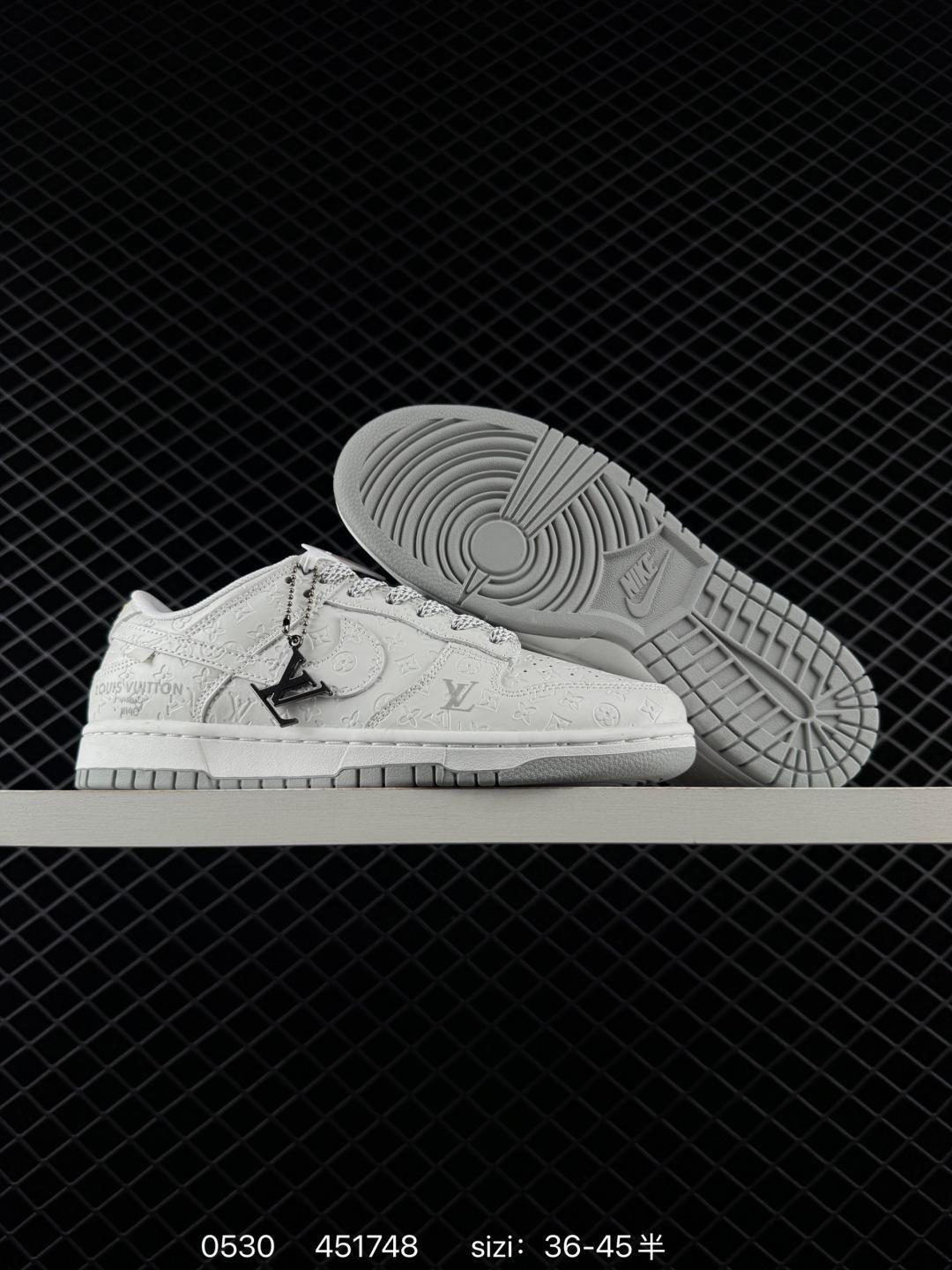 Nike Air Jordan 1 Low AJ1