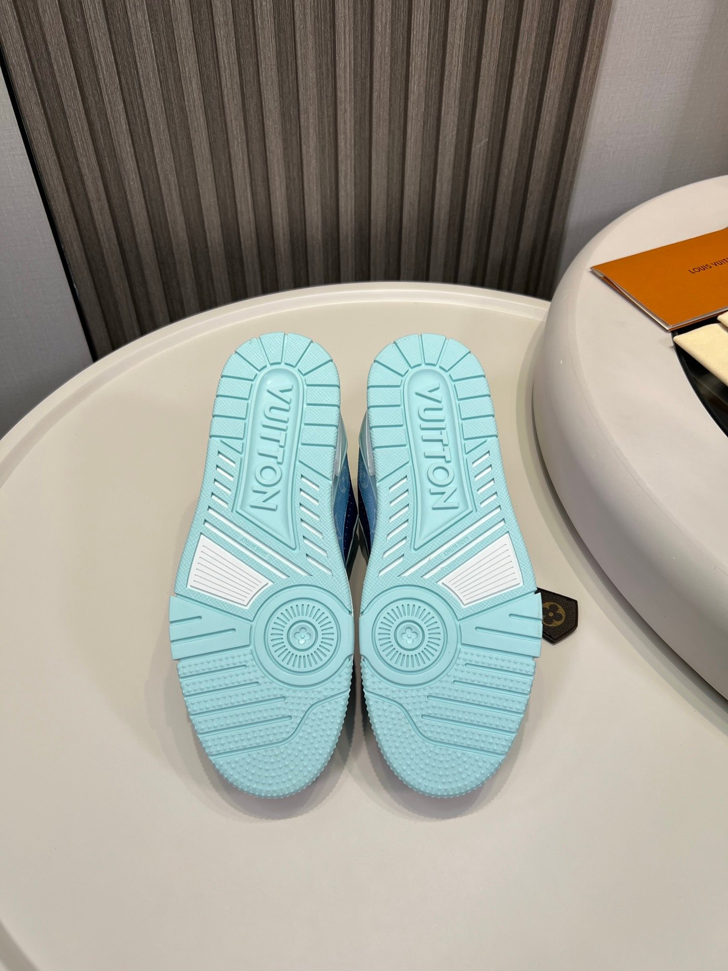 【LOUIS VUITTON】LV SHOES OG - 图片 9