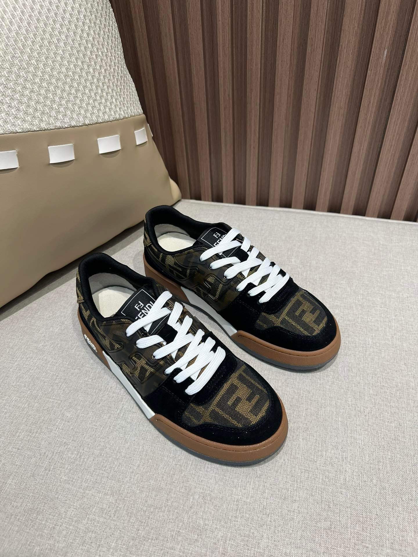 【LOUIS VUITTON】LV SHOES OG - 图片 2