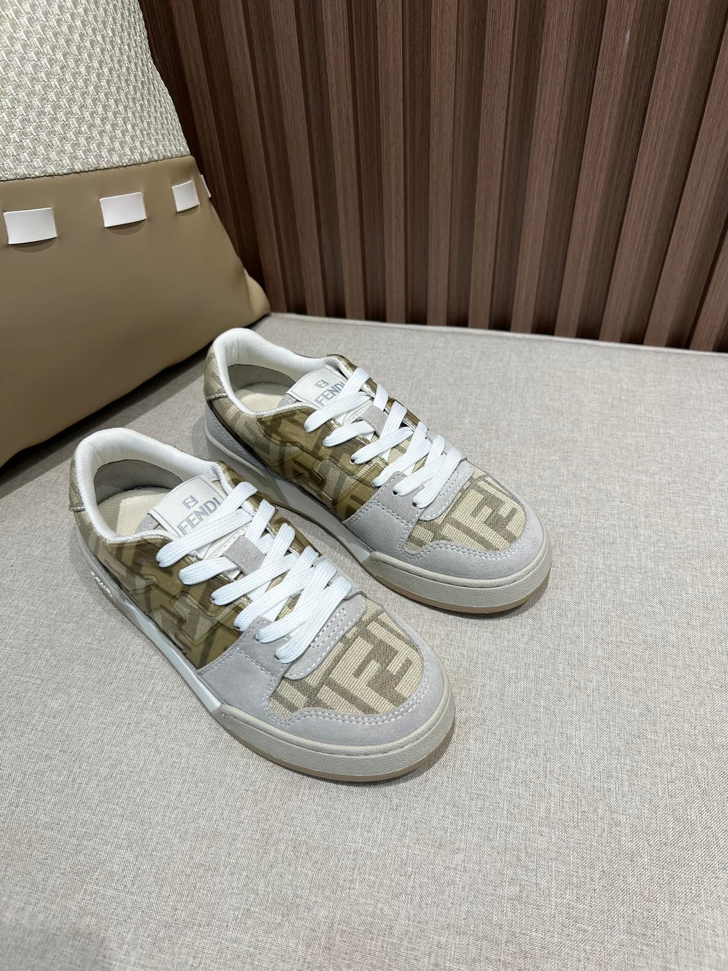 【LOUIS VUITTON】LV SHOES OG - 图片 2
