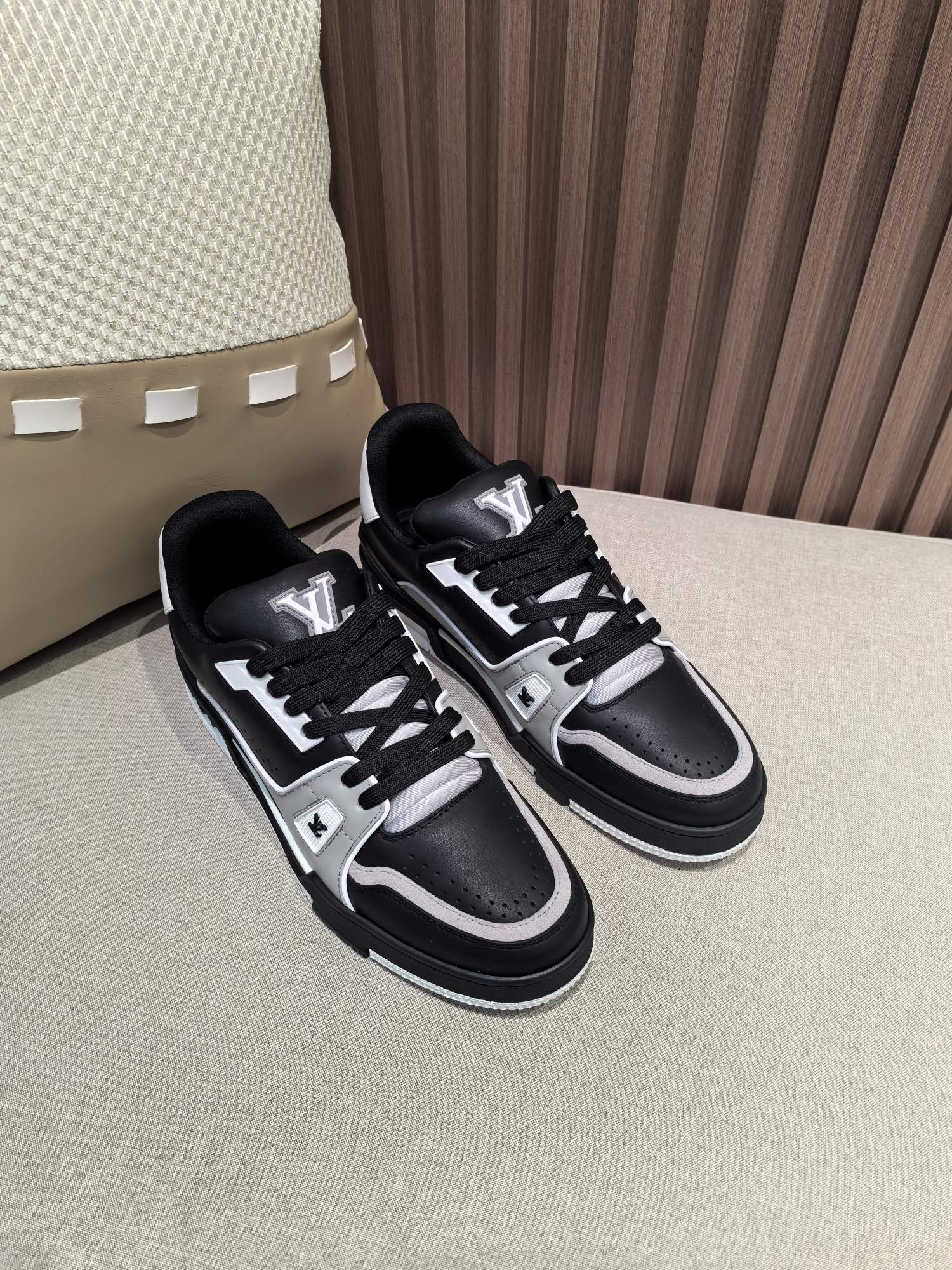 【LOUIS VUITTON】LV SHOES OG - 图片 2