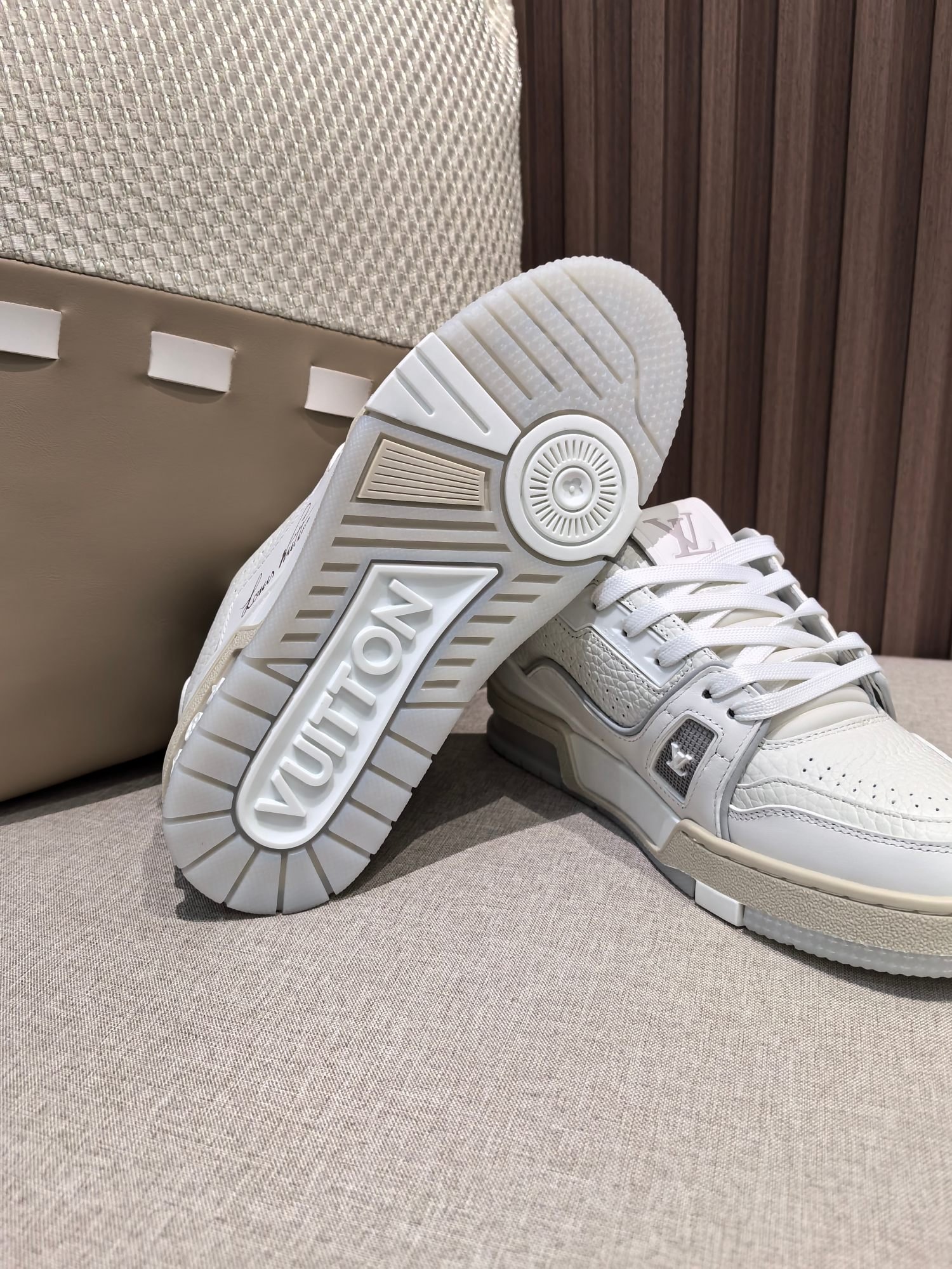 【LOUIS VUITTON】LV SHOES OG - 图片 9