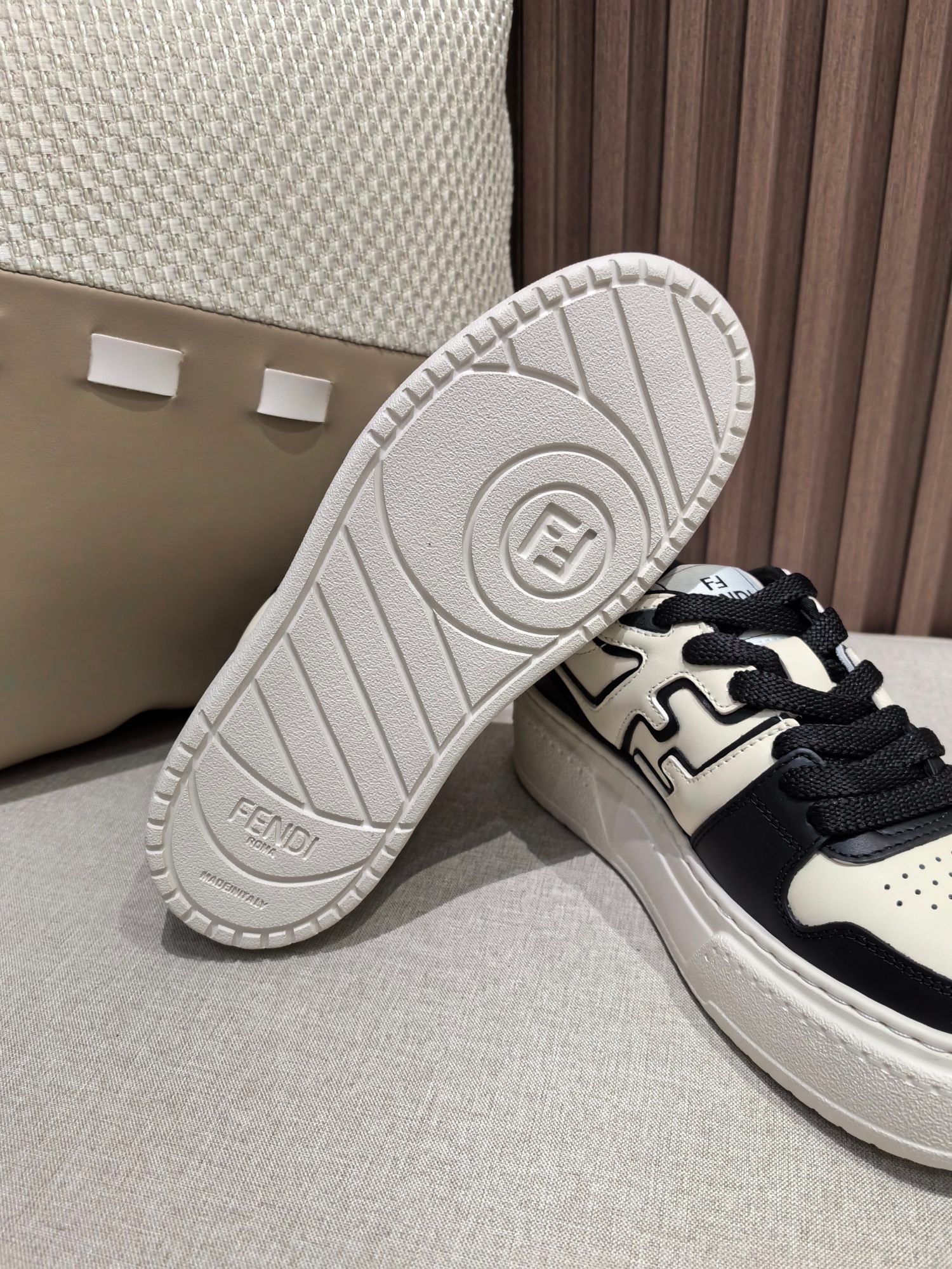【LOUIS VUITTON】LV SHOES OG - 图片 9