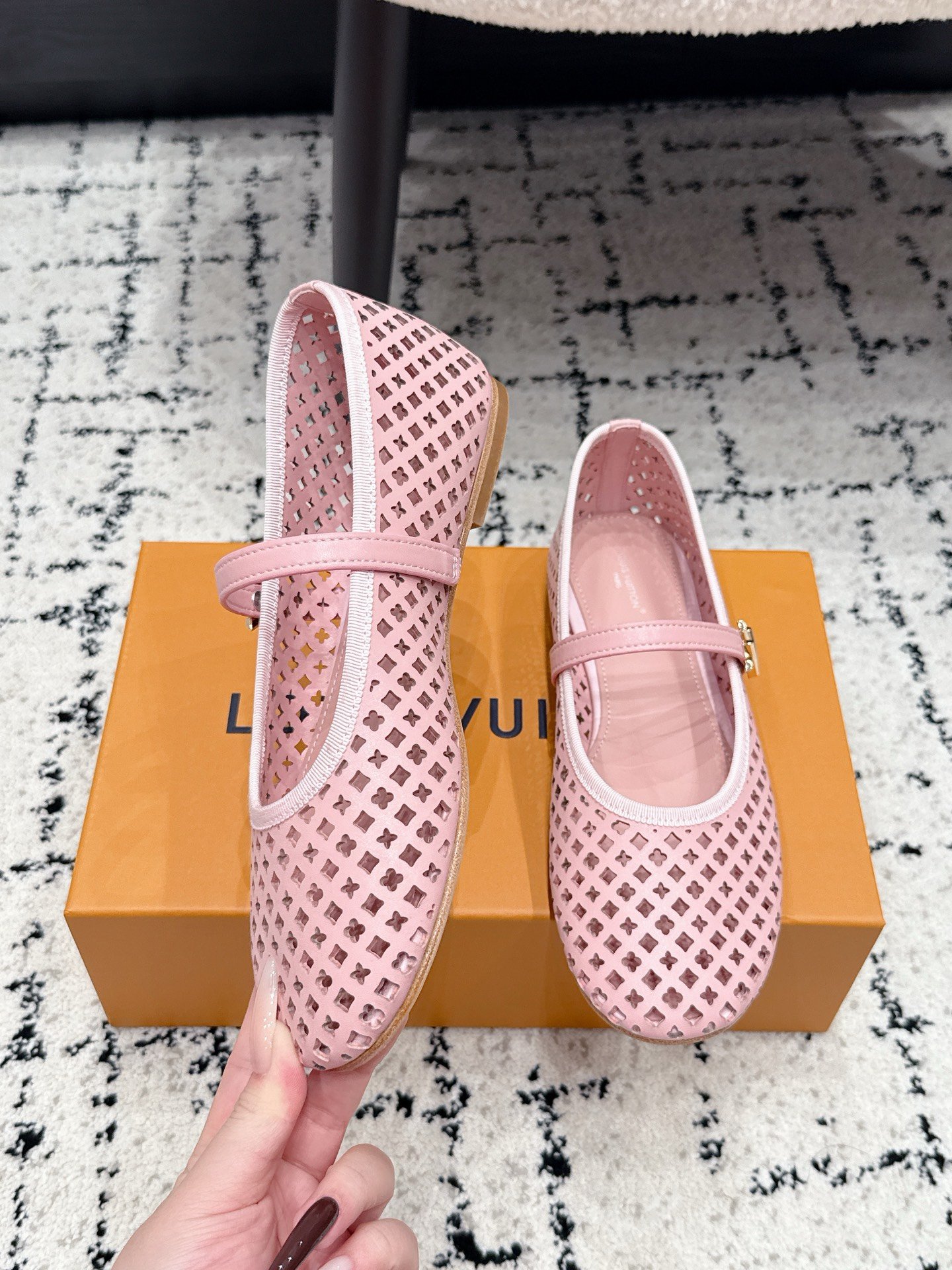 【LOUIS VUITTON】LV SHOES OG - 图片 5