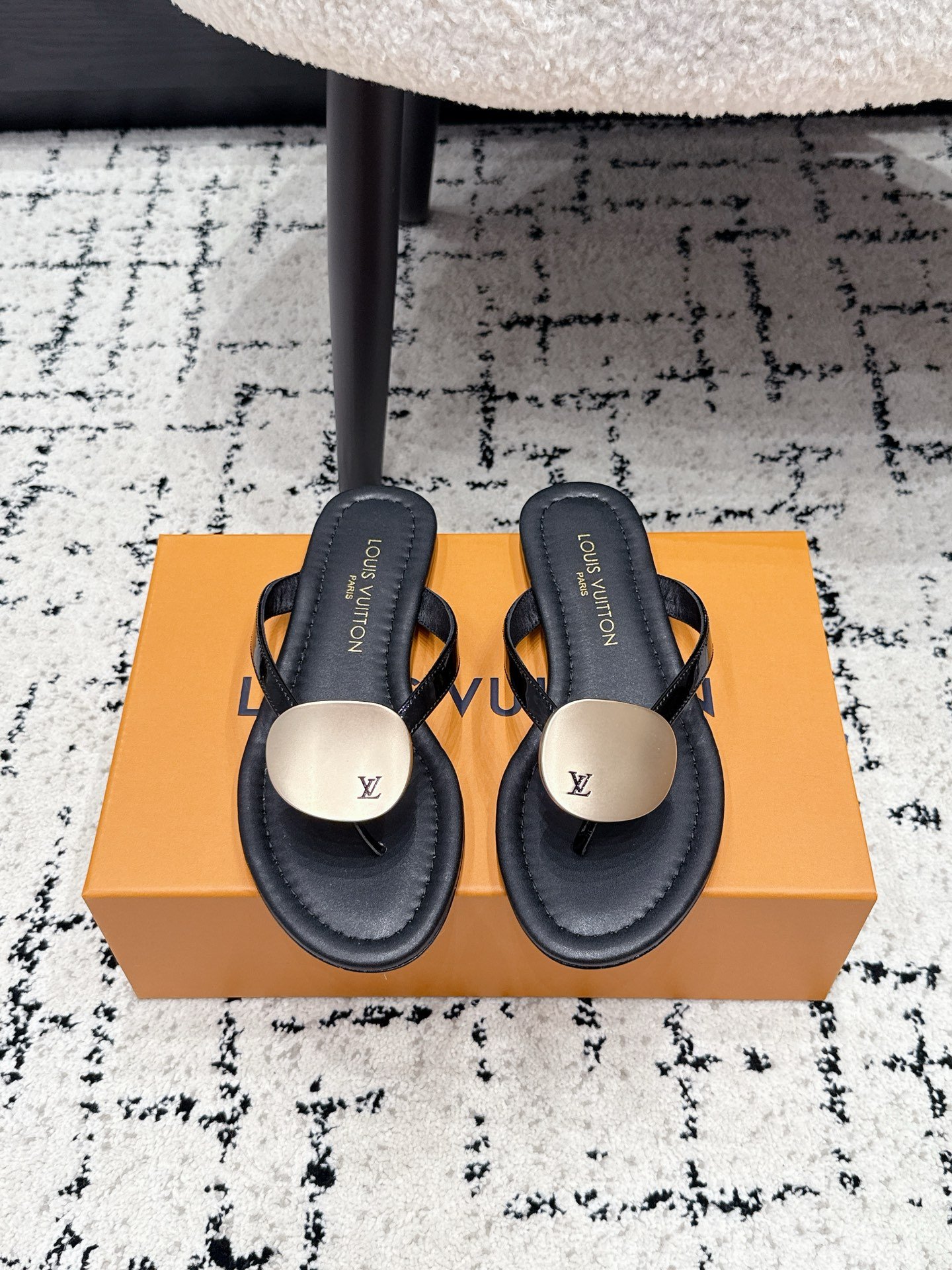 【LOUIS VUITTON】LV SHOES OG TUO - 图片 2