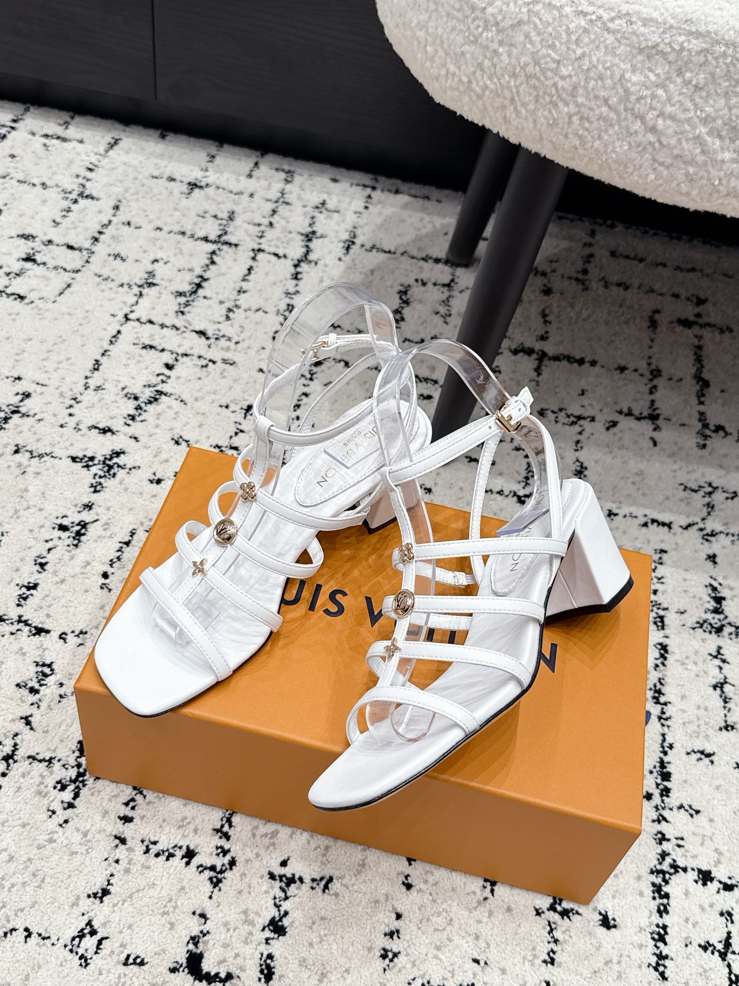 【LOUIS VUITTON】LV SHOES OG