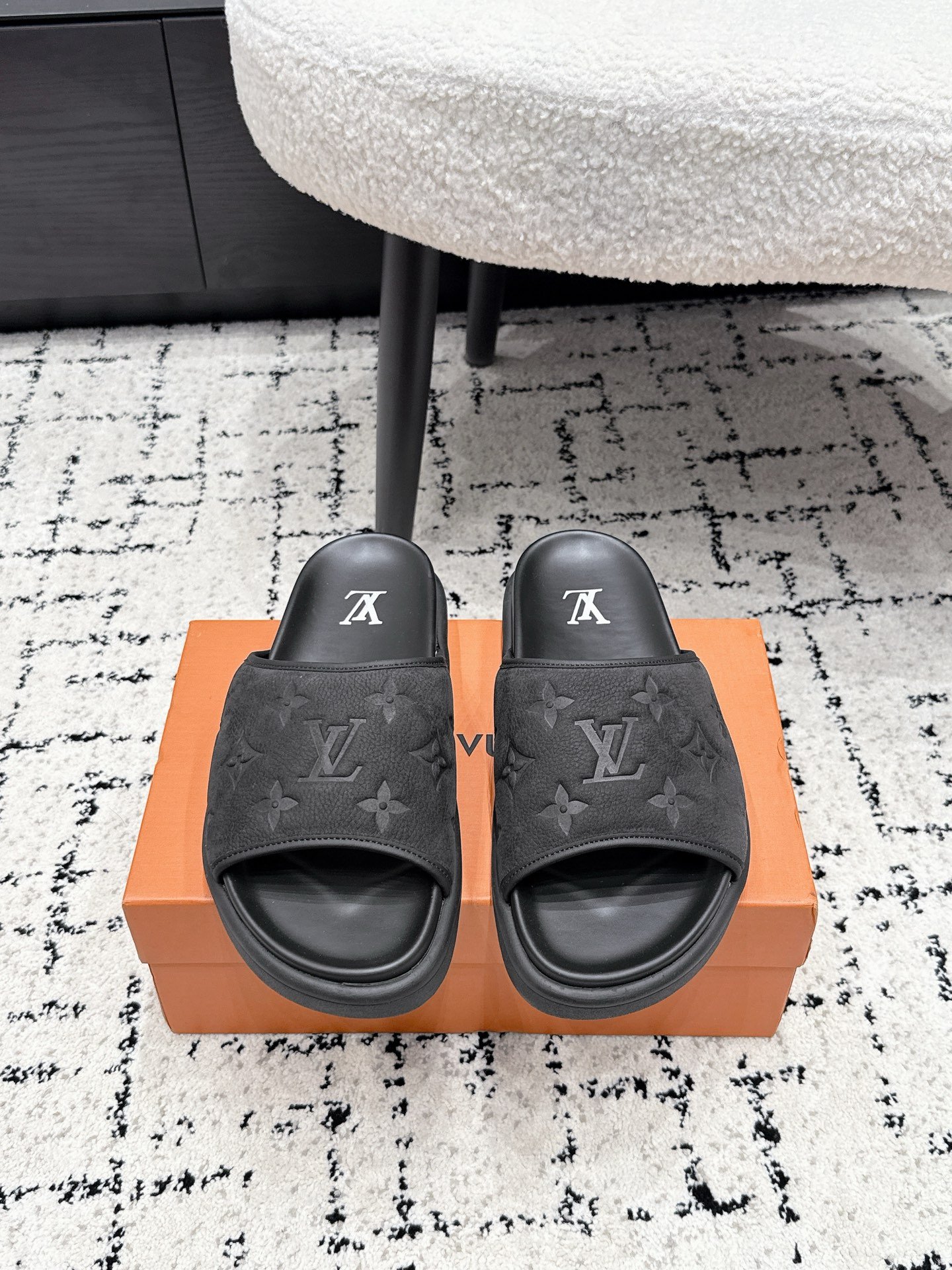 【LOUIS VUITTON】LV SHOES OG TUO - 图片 2