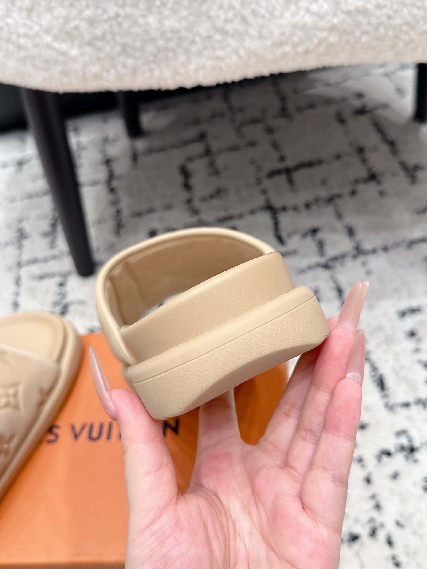 【LOUIS VUITTON】LV SHOES OG TUO - 图片 9