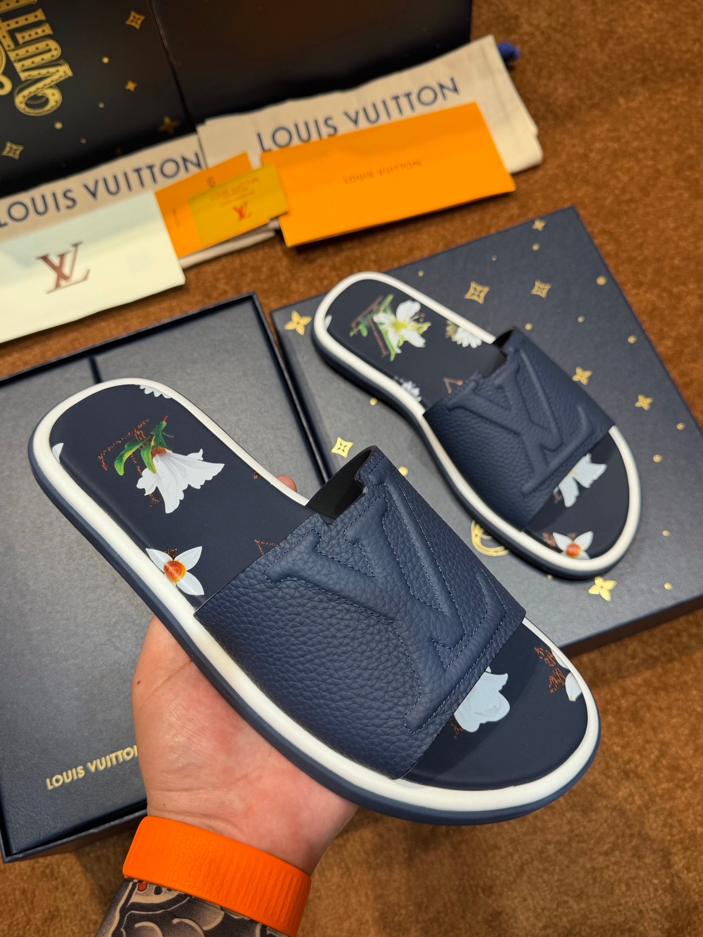 【LOUIS VUITTON】LV SHOES OG TUO
