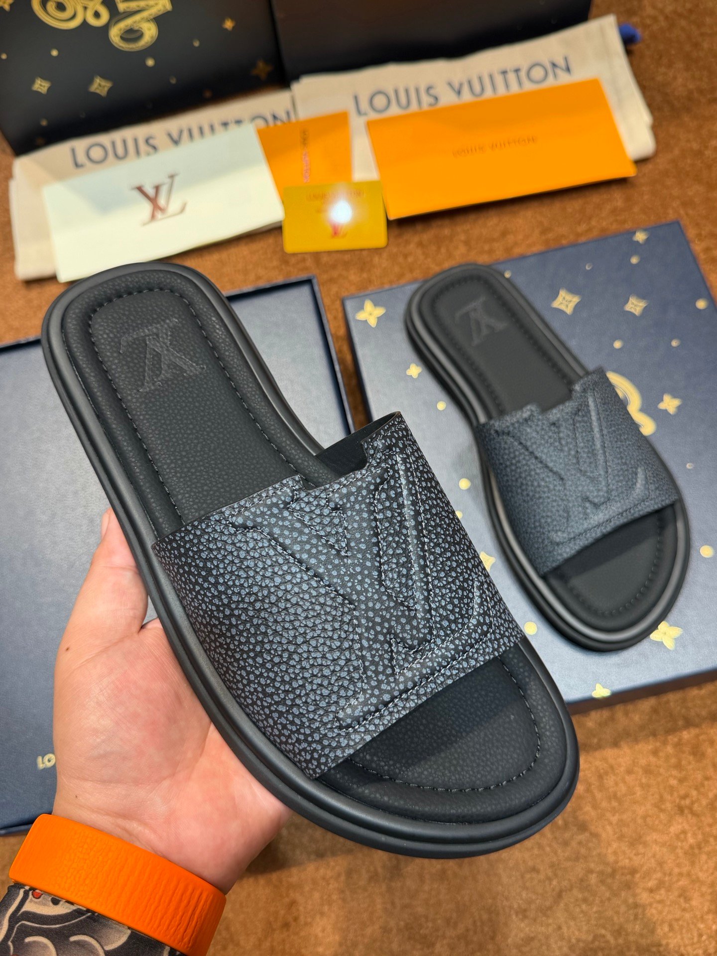 【LOUIS VUITTON】LV SHOES OG TUO
