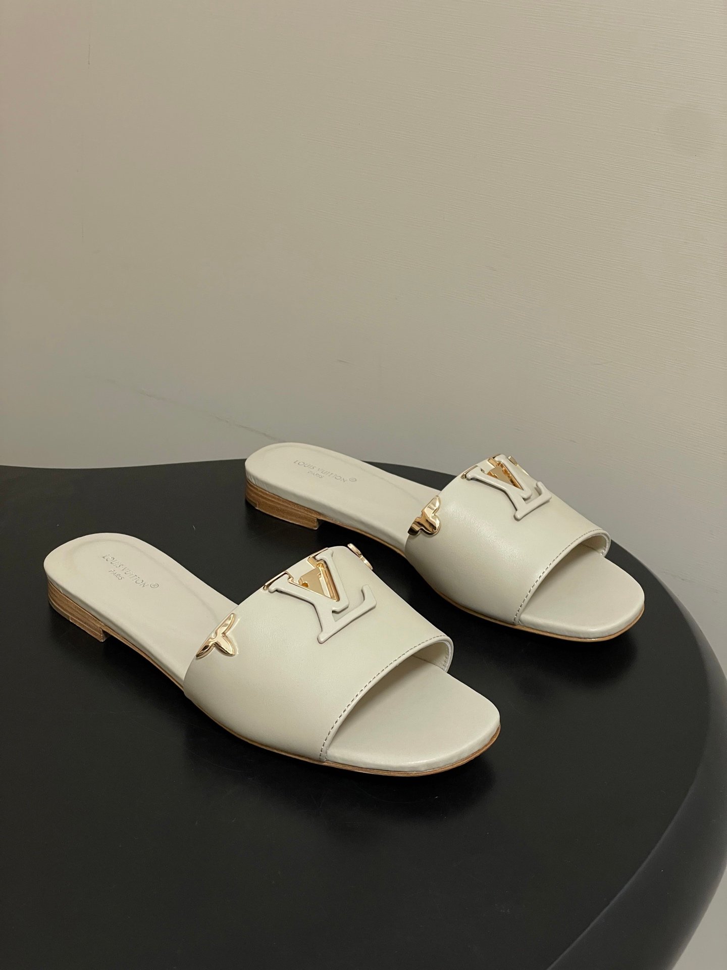 【LOUIS VUITTON】LV SHOES OG TUO - 图片 2