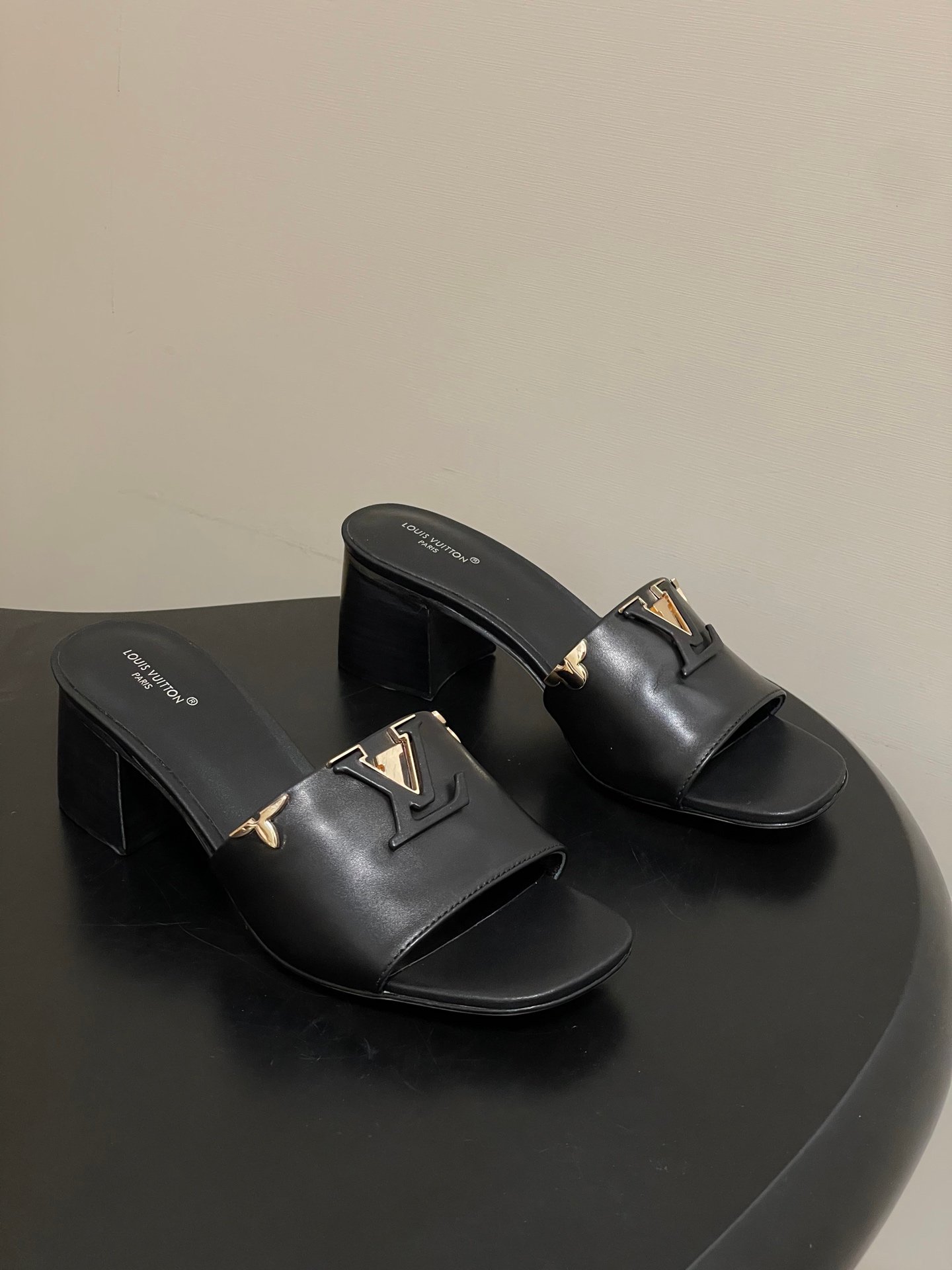 【LOUIS VUITTON】LV SHOES OG TUO - 图片 2