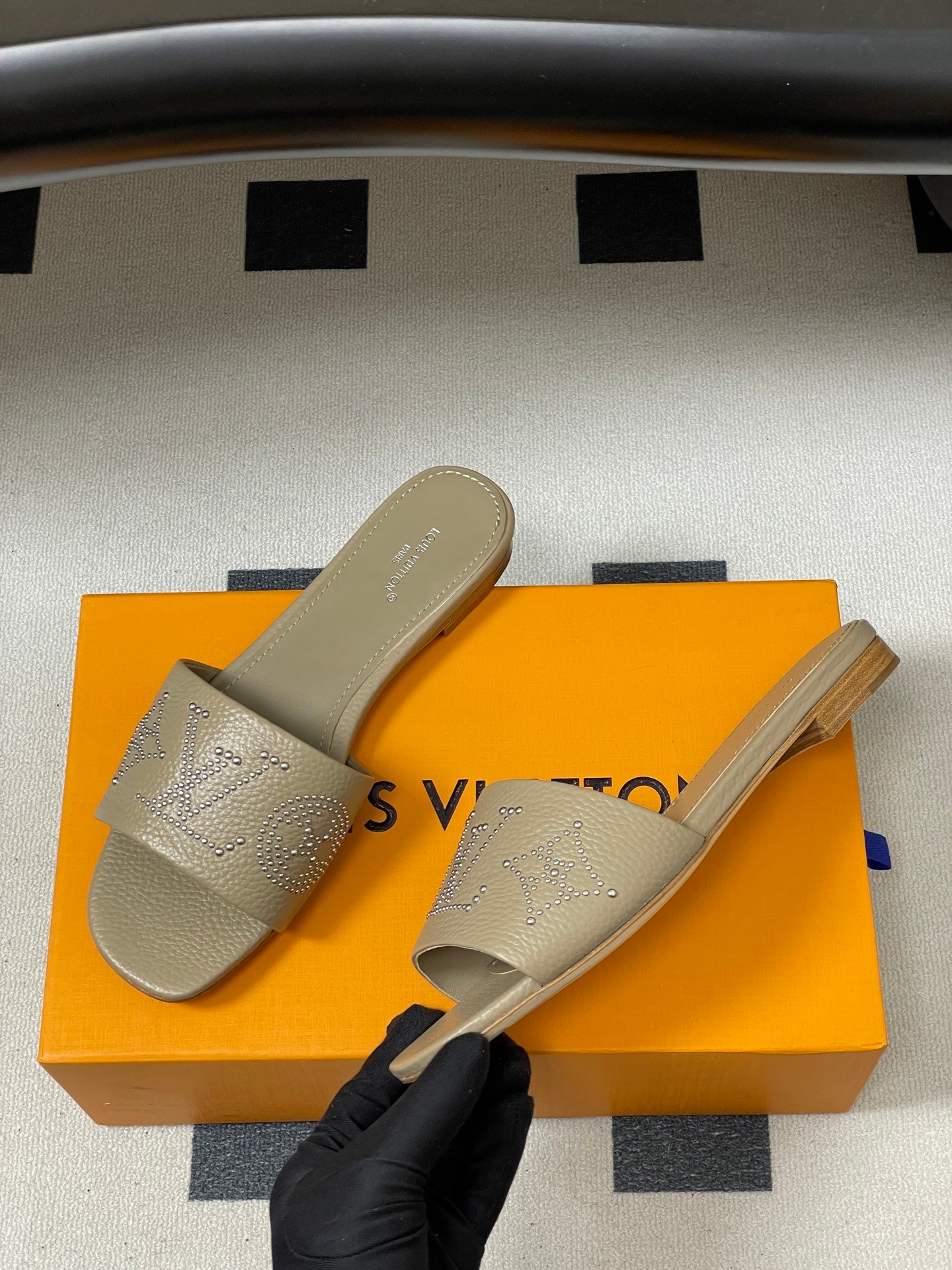 【LOUIS VUITTON】LV SHOES OG TUO