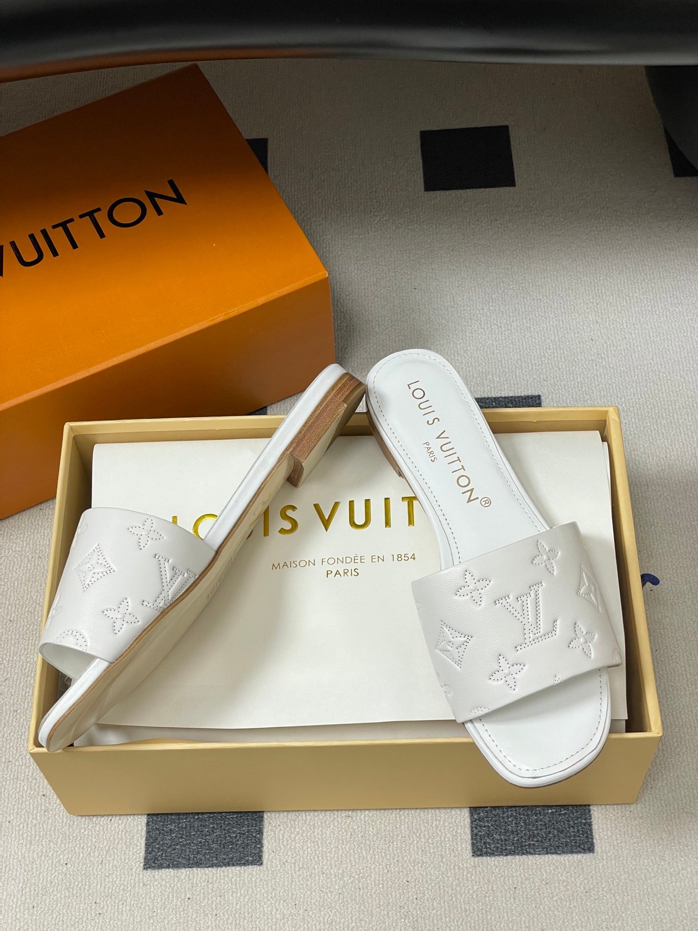 【LOUIS VUITTON】LV SHOES OG TUO