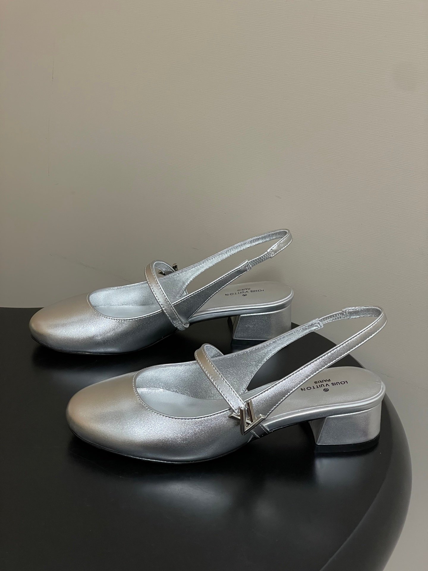 【LOUIS VUITTON】LV SHOES OG - 图片 3