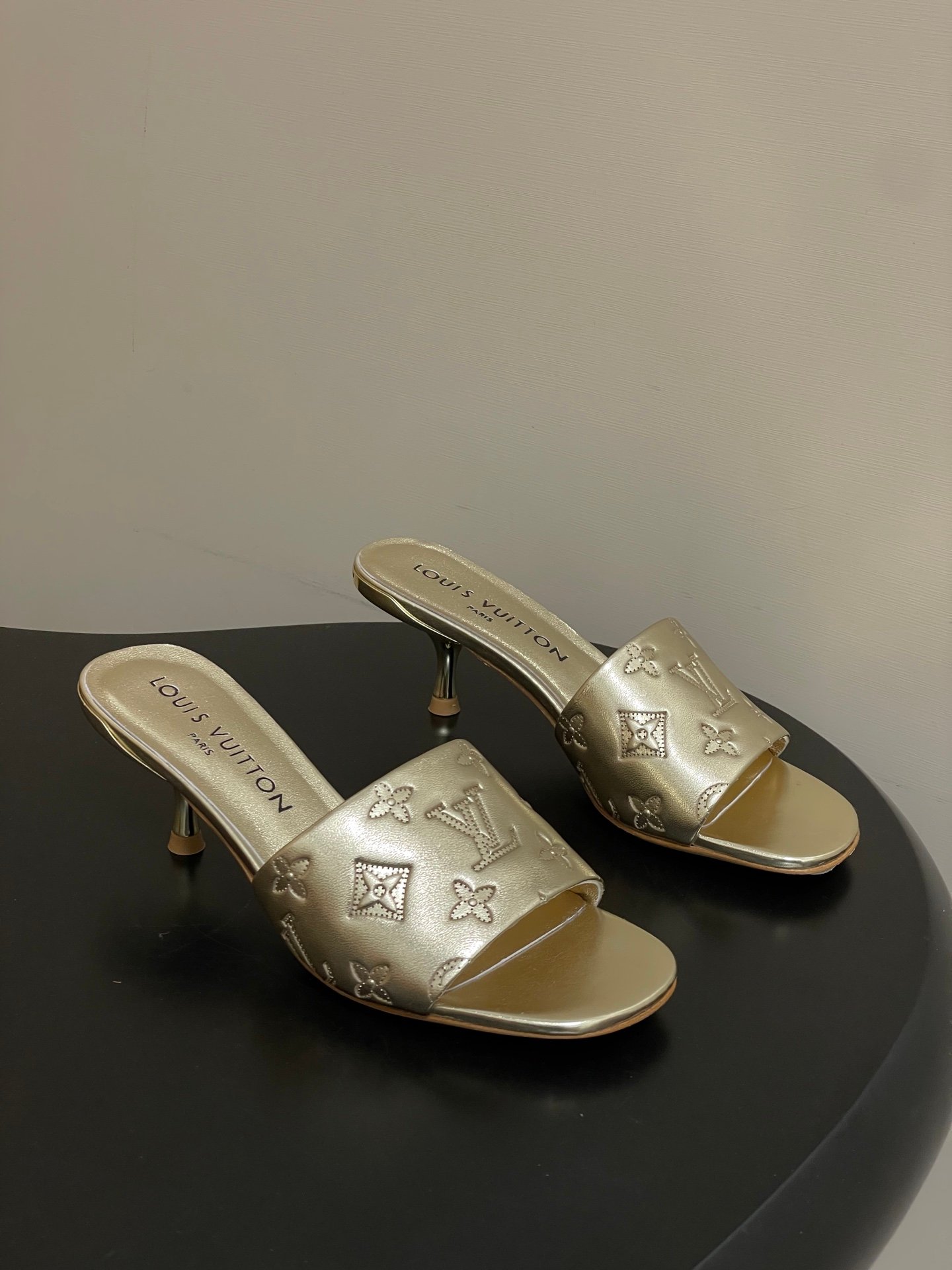 【LOUIS VUITTON】LV SHOES OG TUO - 图片 2