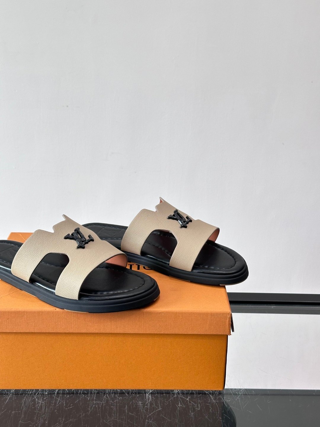 【LOUIS VUITTON】LV SHOES OG TUO - 图片 8