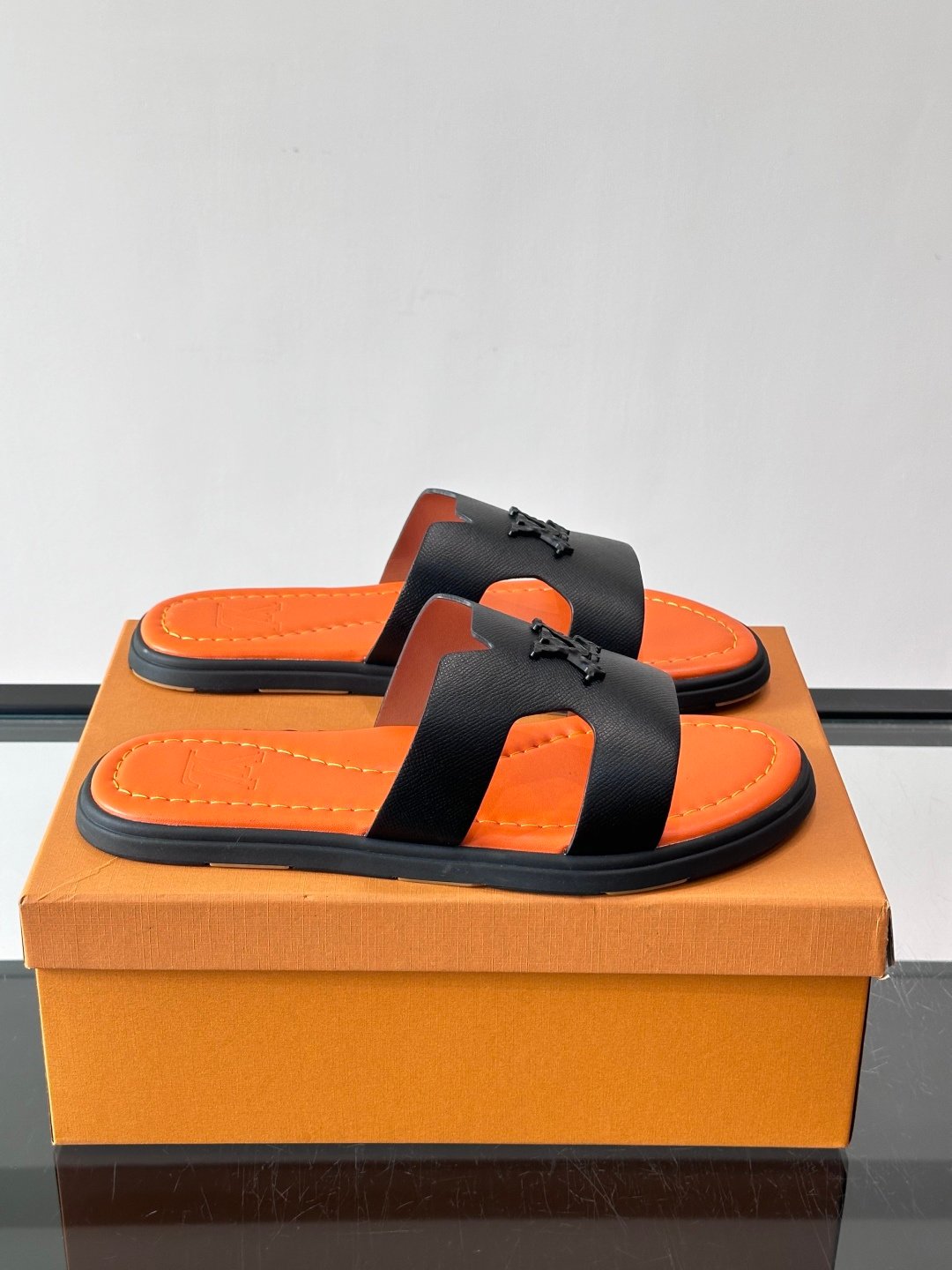 【LOUIS VUITTON】LV SHOES OG TUO - 图片 2