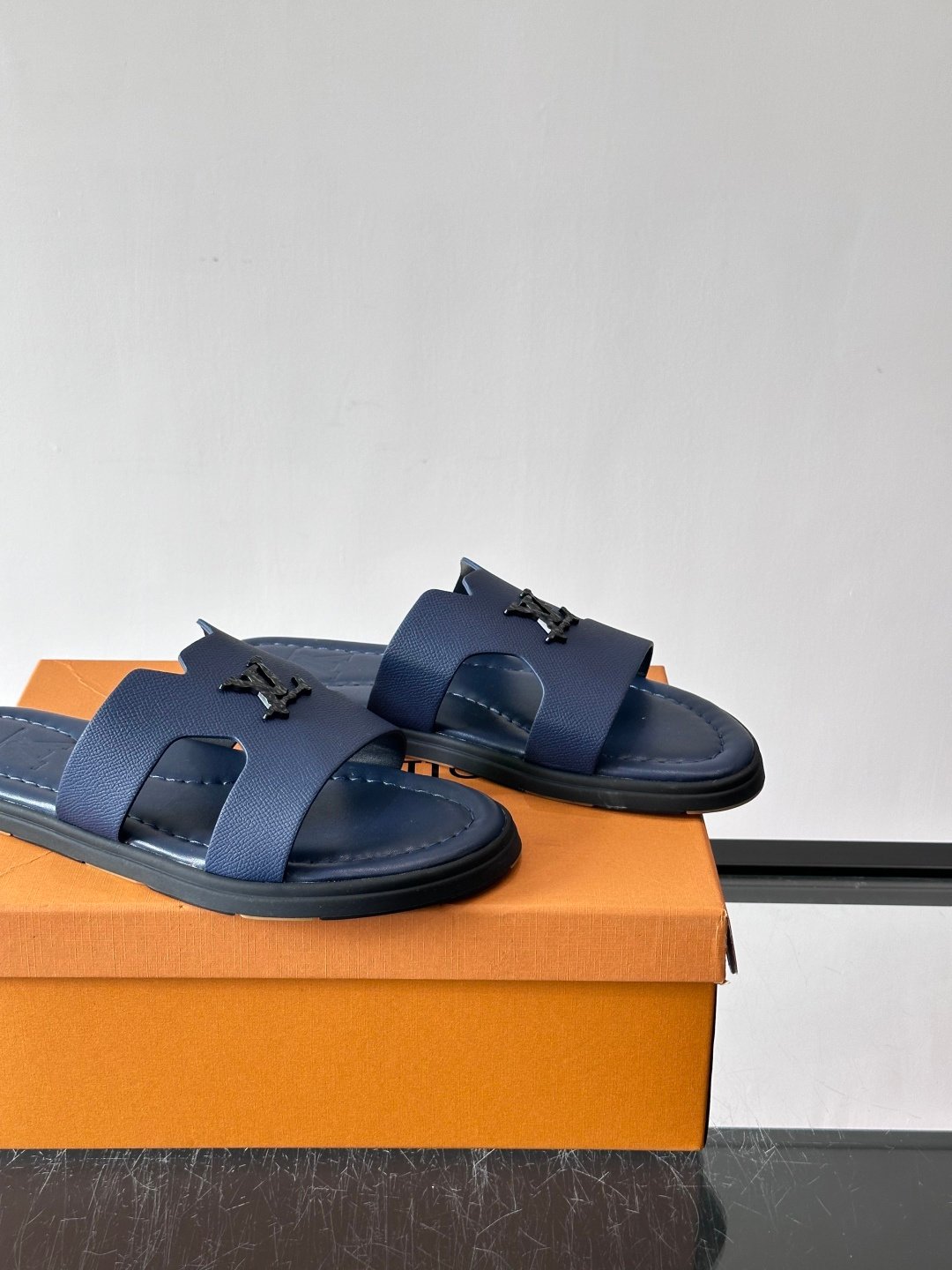 【LOUIS VUITTON】LV SHOES OG TUO - 图片 8