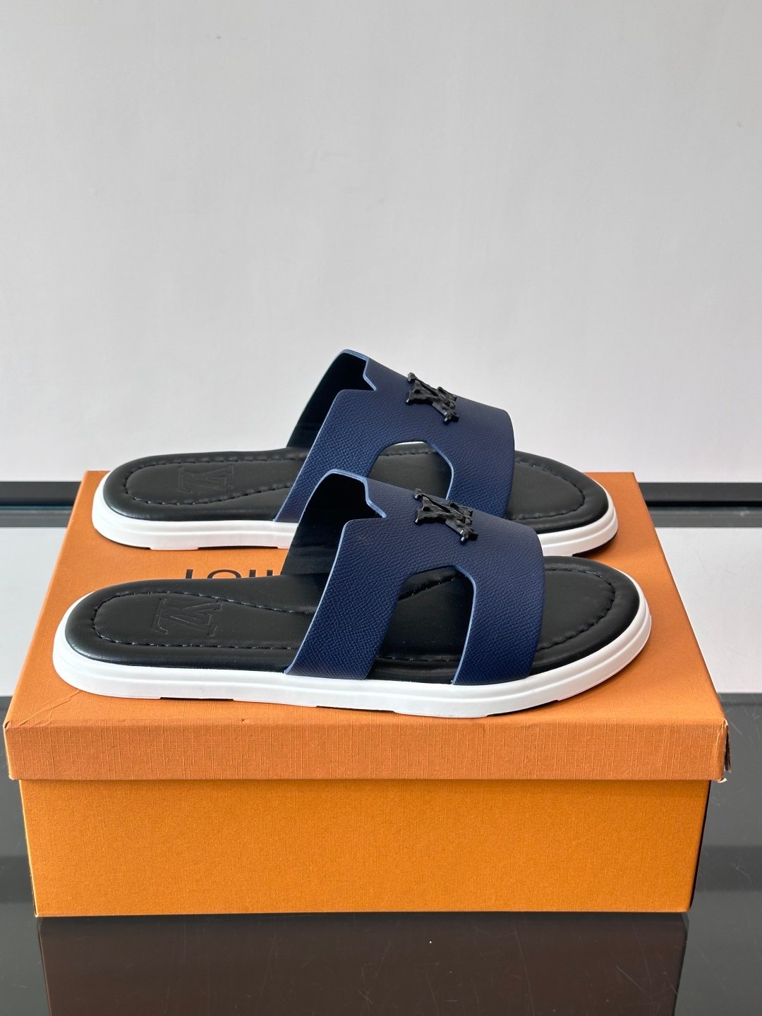 【LOUIS VUITTON】LV SHOES OG TUO - 图片 2