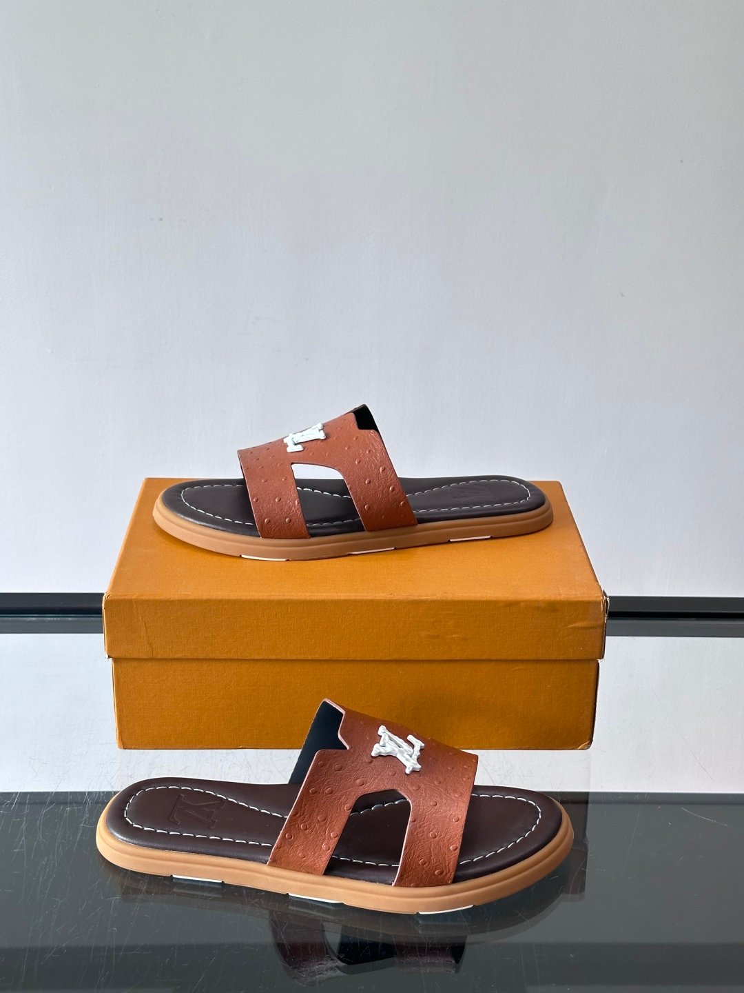 【LOUIS VUITTON】LV SHOES OG TUO