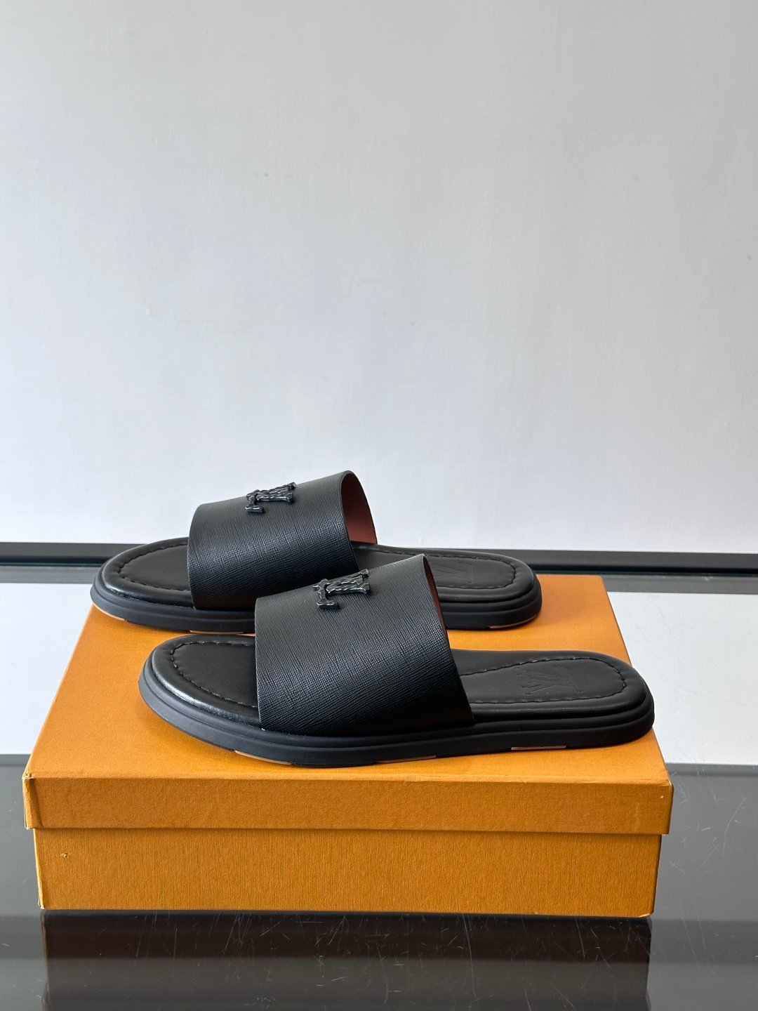【LOUIS VUITTON】LV SHOES OG TUO - 图片 5