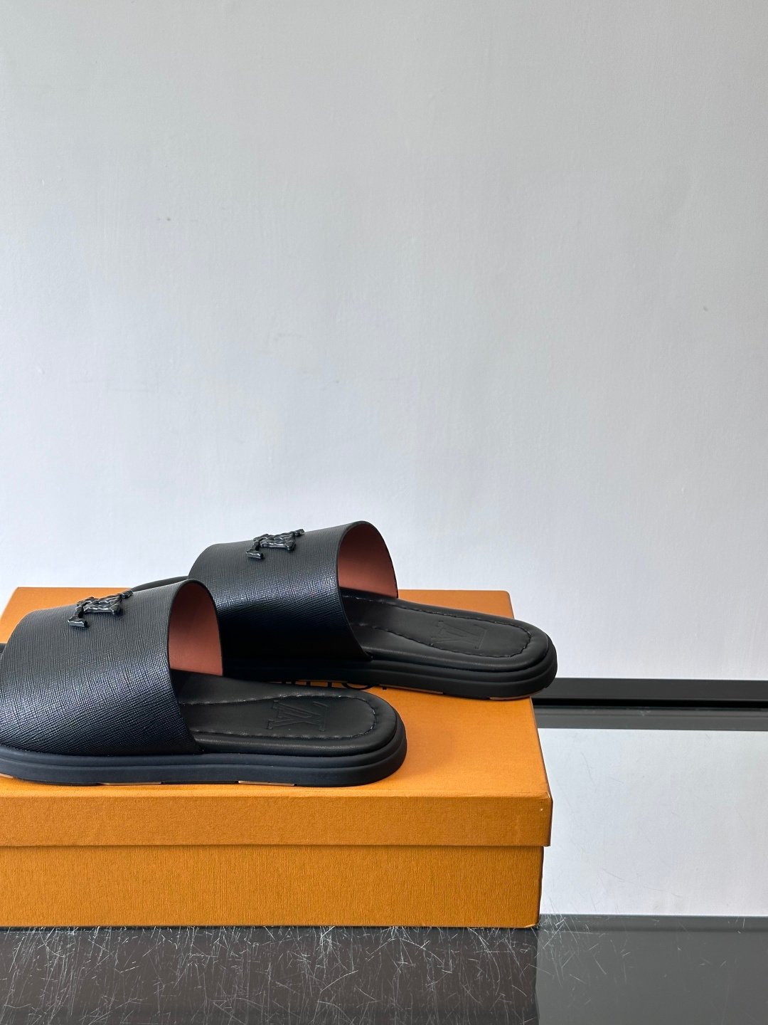 【LOUIS VUITTON】LV SHOES OG TUO - 图片 8