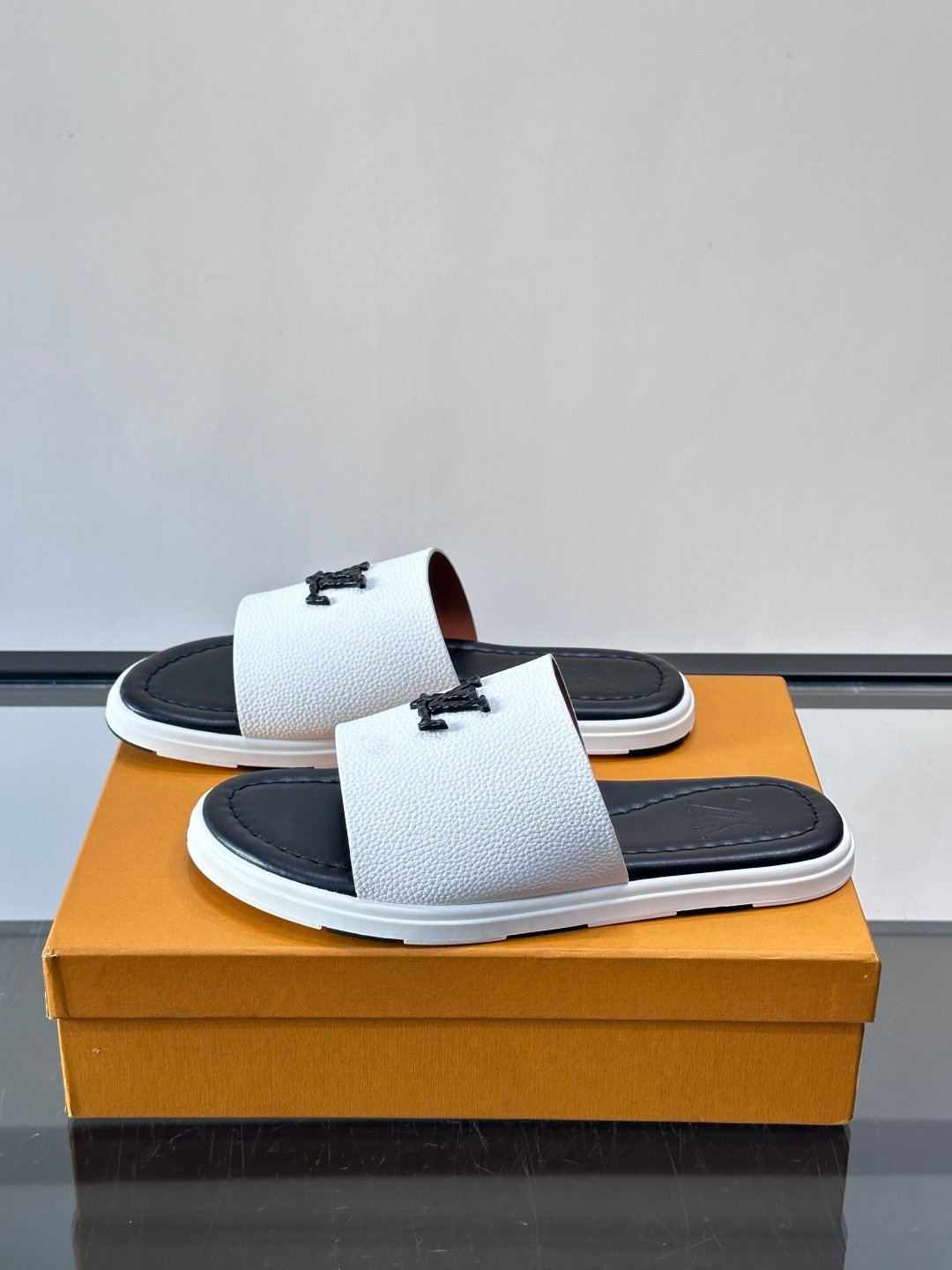 【LOUIS VUITTON】LV SHOES OG TUO - 图片 3