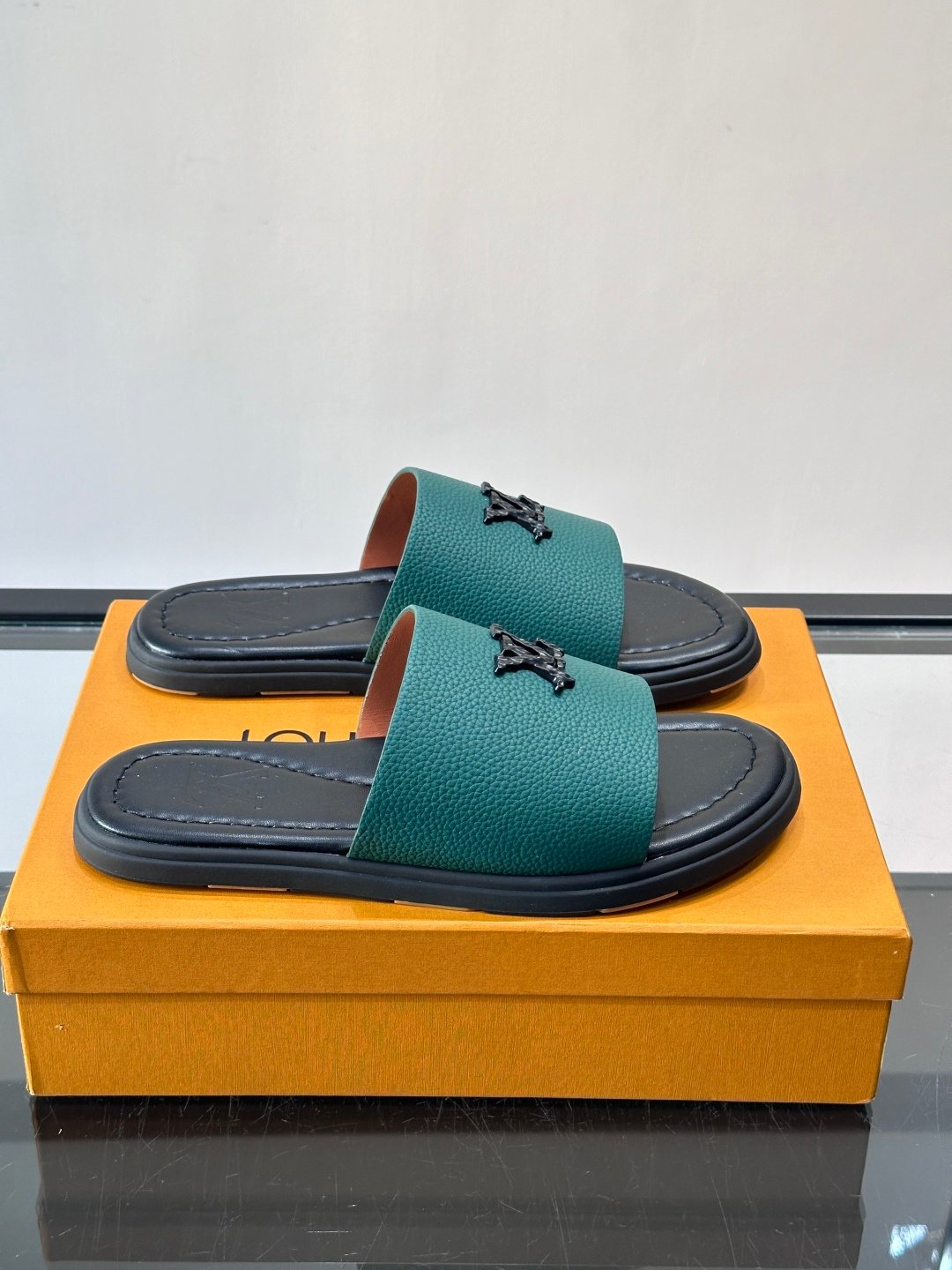 【LOUIS VUITTON】LV SHOES OG TUO - 图片 2