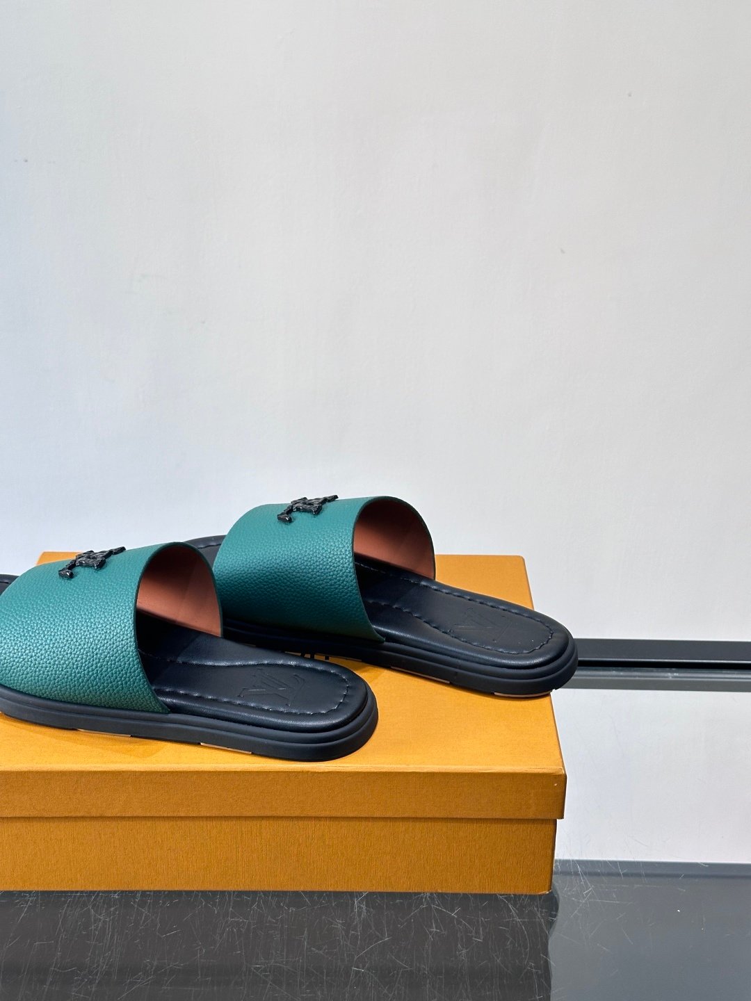 【LOUIS VUITTON】LV SHOES OG TUO - 图片 7