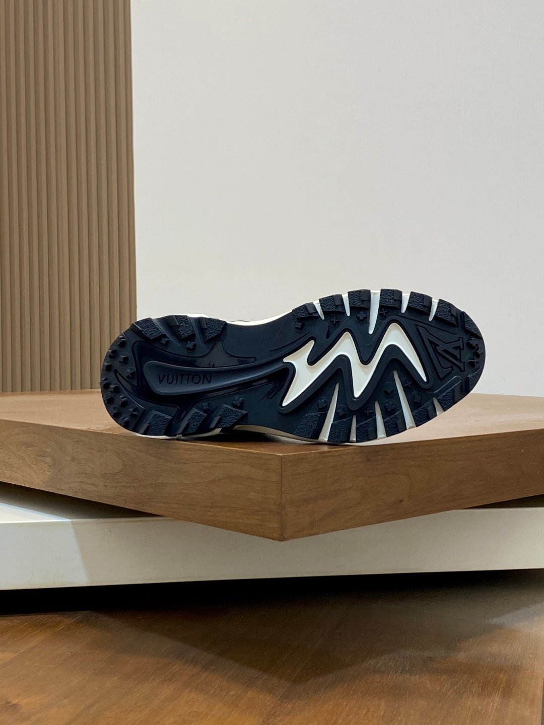 【LOUIS VUITTON】LV SHOES OG - 图片 9