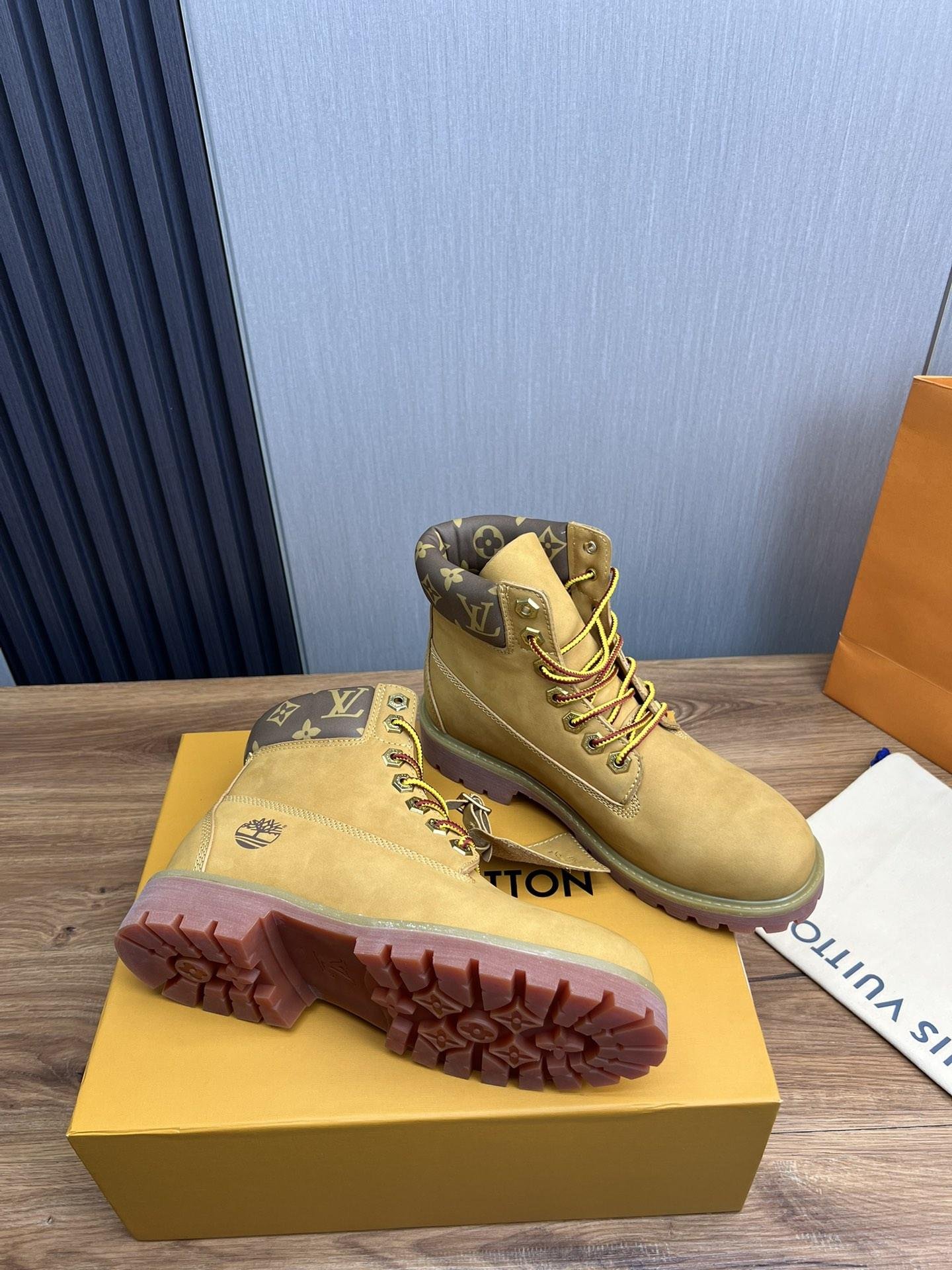 【LOUIS VUITTON】LV SHOES OG