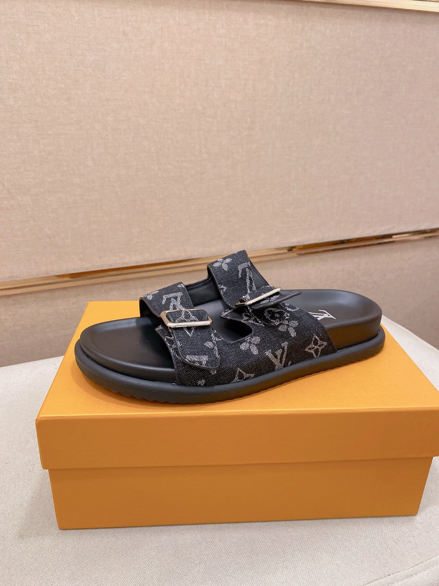【LOUIS VUITTON】LV SHOES OG TUO - 图片 2