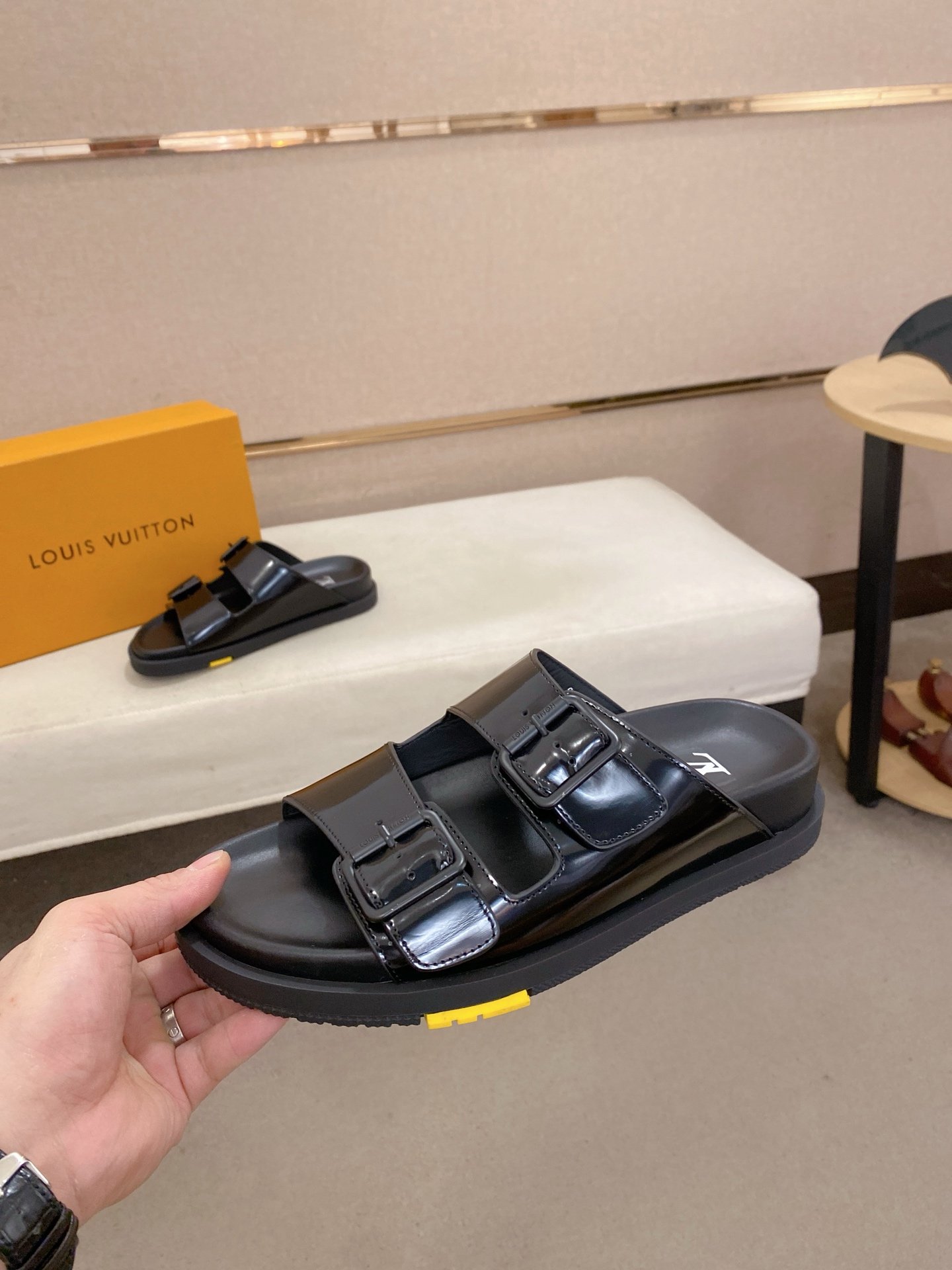 【LOUIS VUITTON】LV SHOES OG TUO - 图片 4