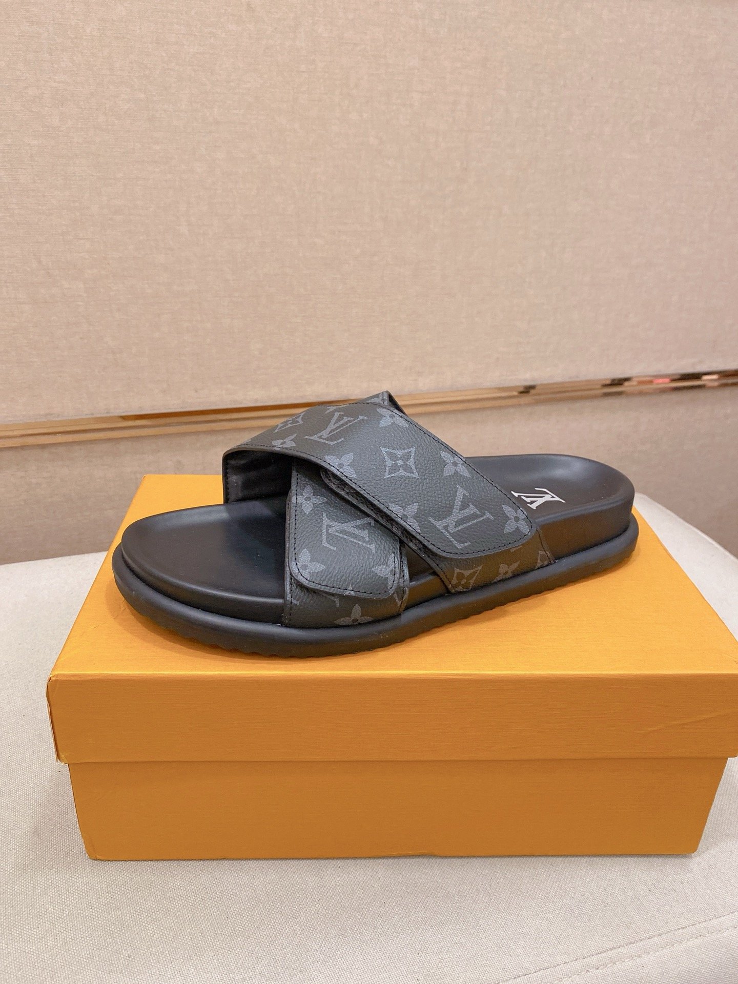 【LOUIS VUITTON】LV SHOES OG TUO - 图片 2