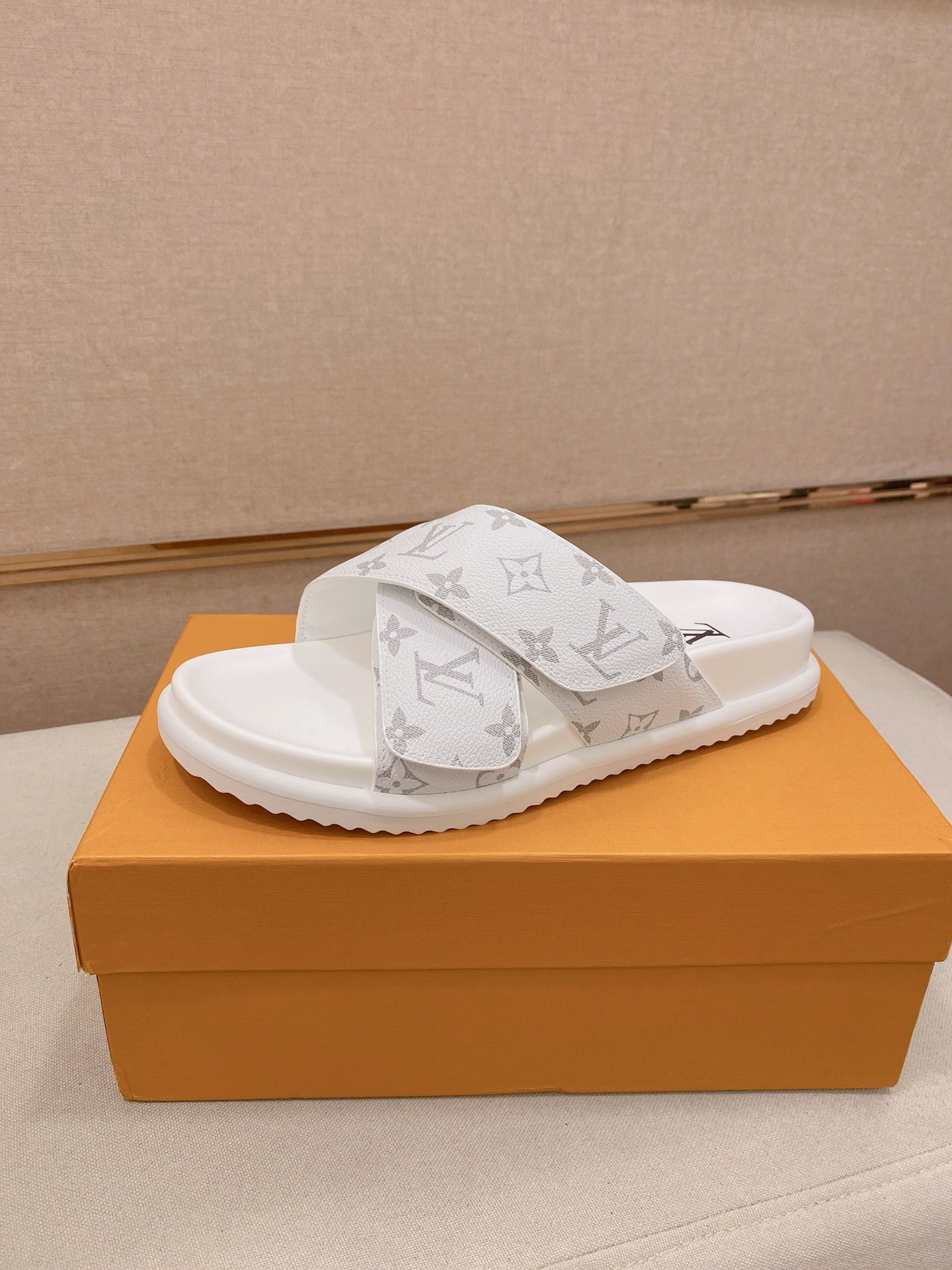 【LOUIS VUITTON】LV SHOES OG TUO - 图片 2
