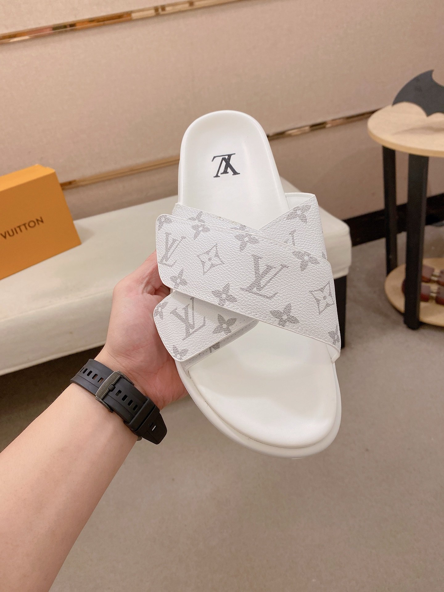 【LOUIS VUITTON】LV SHOES OG TUO - 图片 3