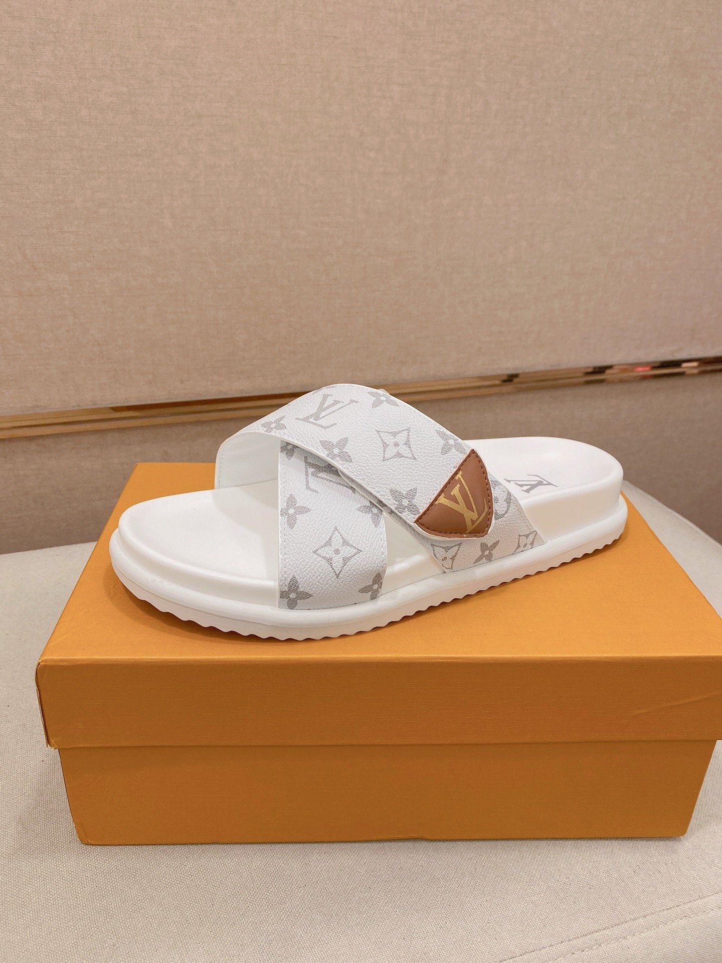 【LOUIS VUITTON】LV SHOES OG TUO - 图片 2