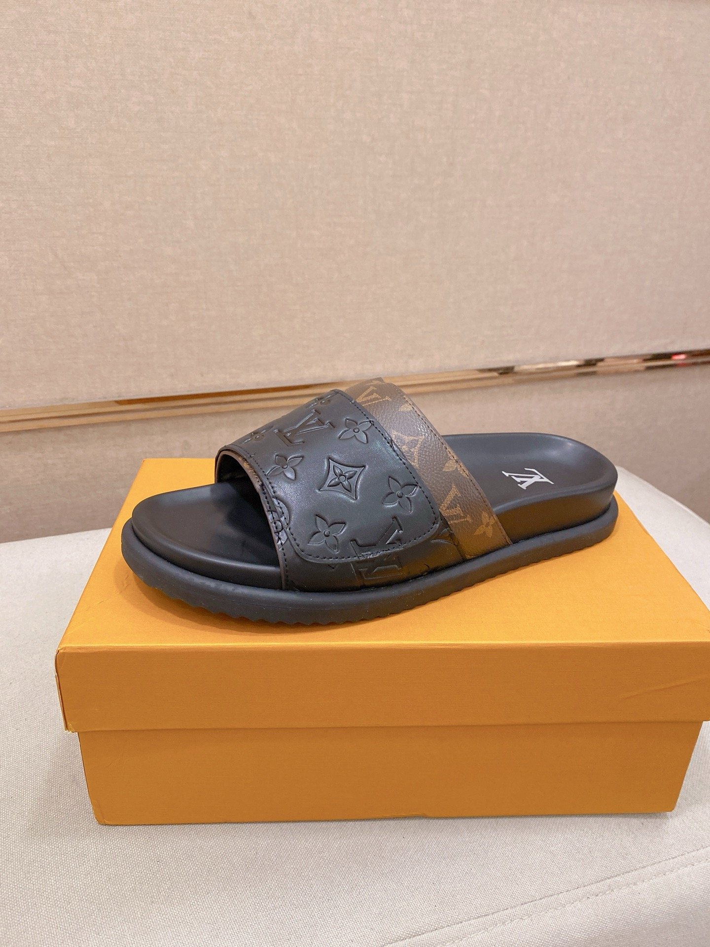 【LOUIS VUITTON】LV SHOES OG TUO - 图片 2