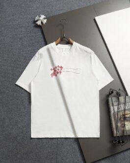【T-shirts, tops, jackets】
