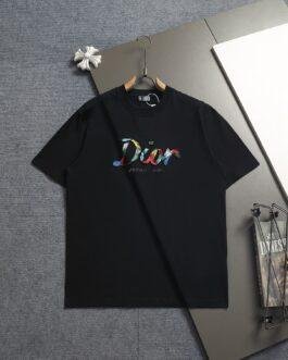 【T-shirts, tops, jackets】
